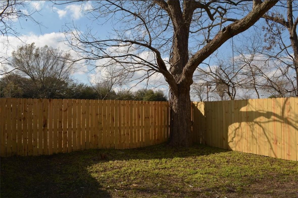 3007 Grovey Street B Property Photo 17