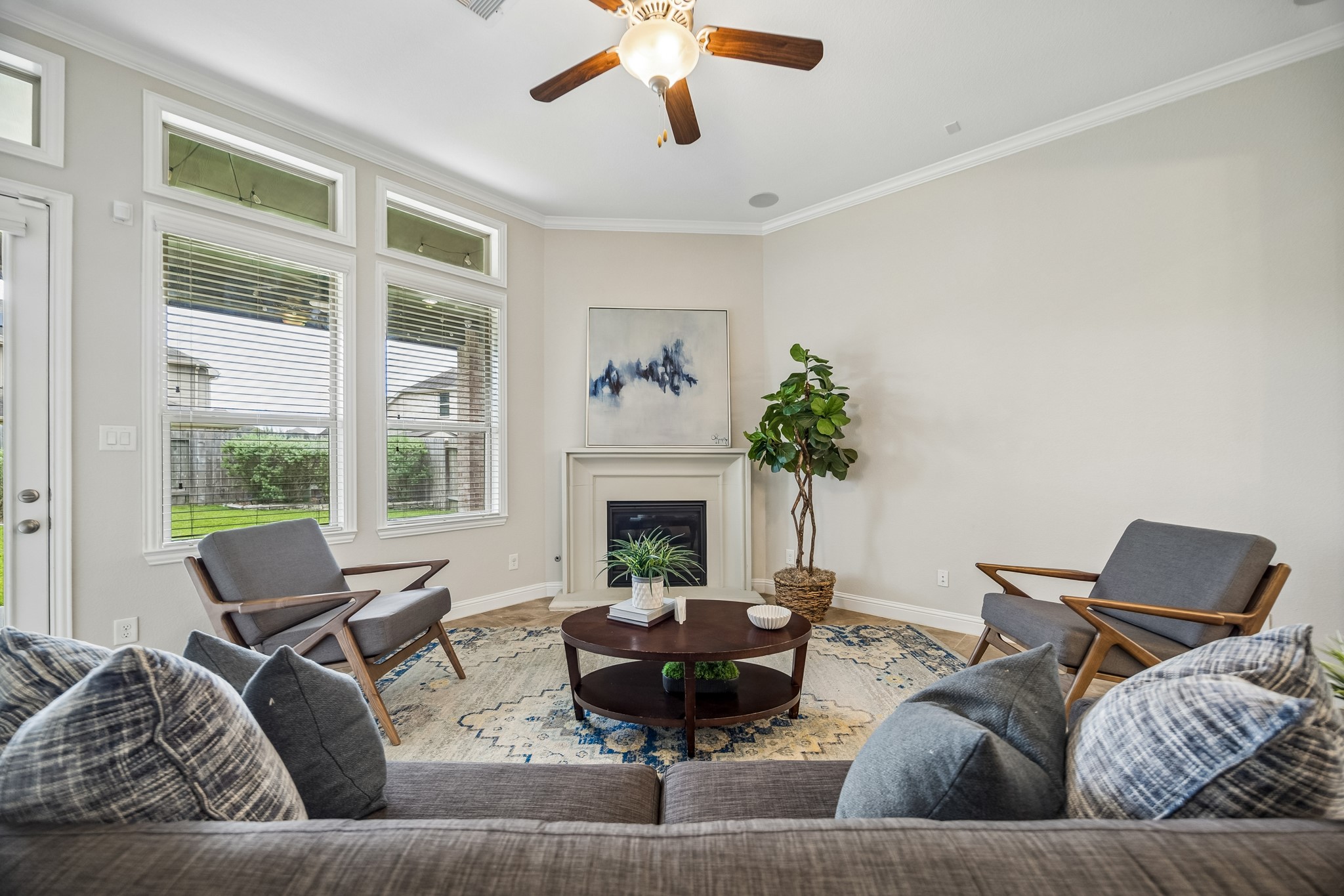 3002 Golden Honey Lane Property Photo 4