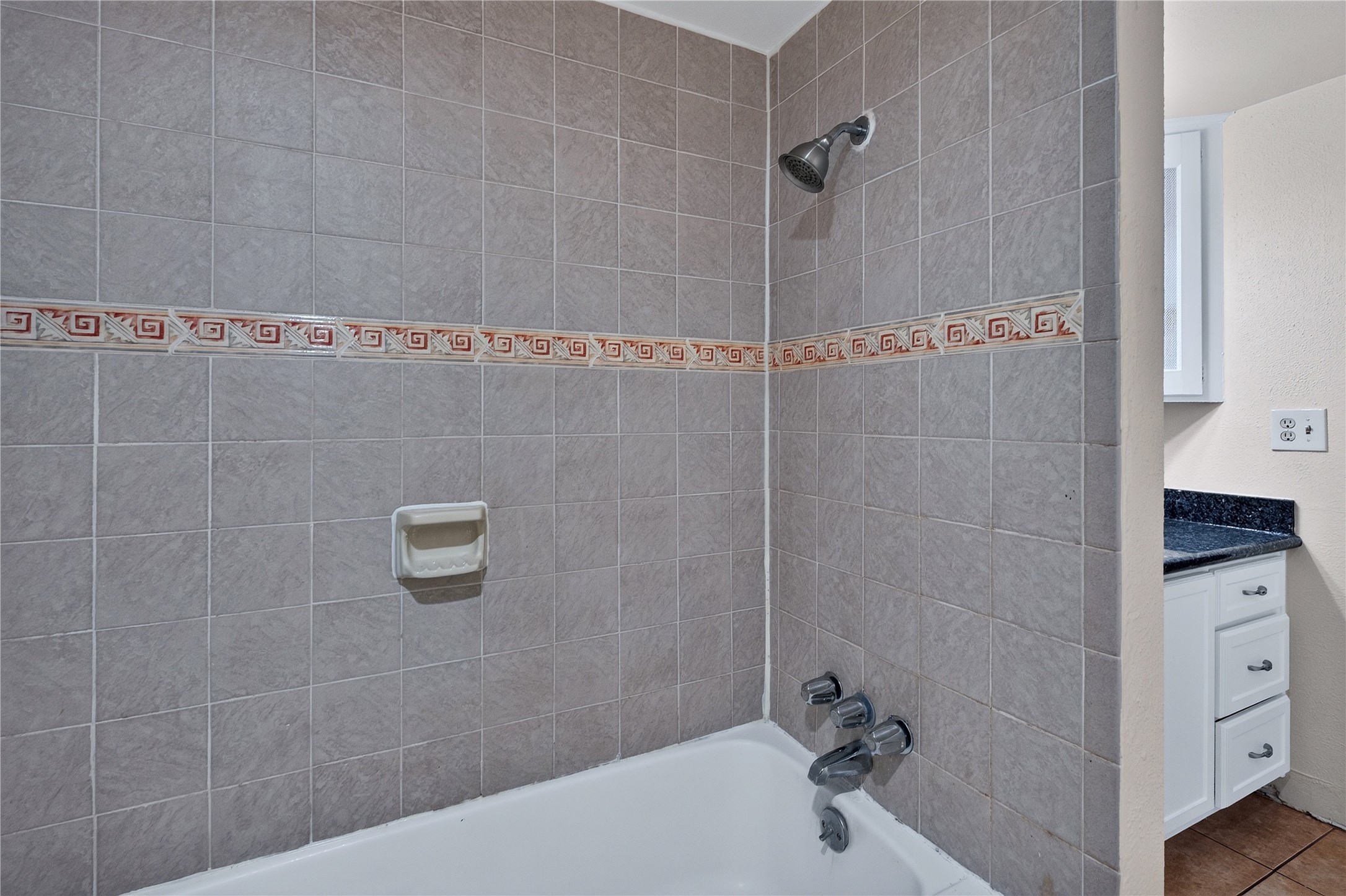 5210 Sandydale Lane Property Photo 14