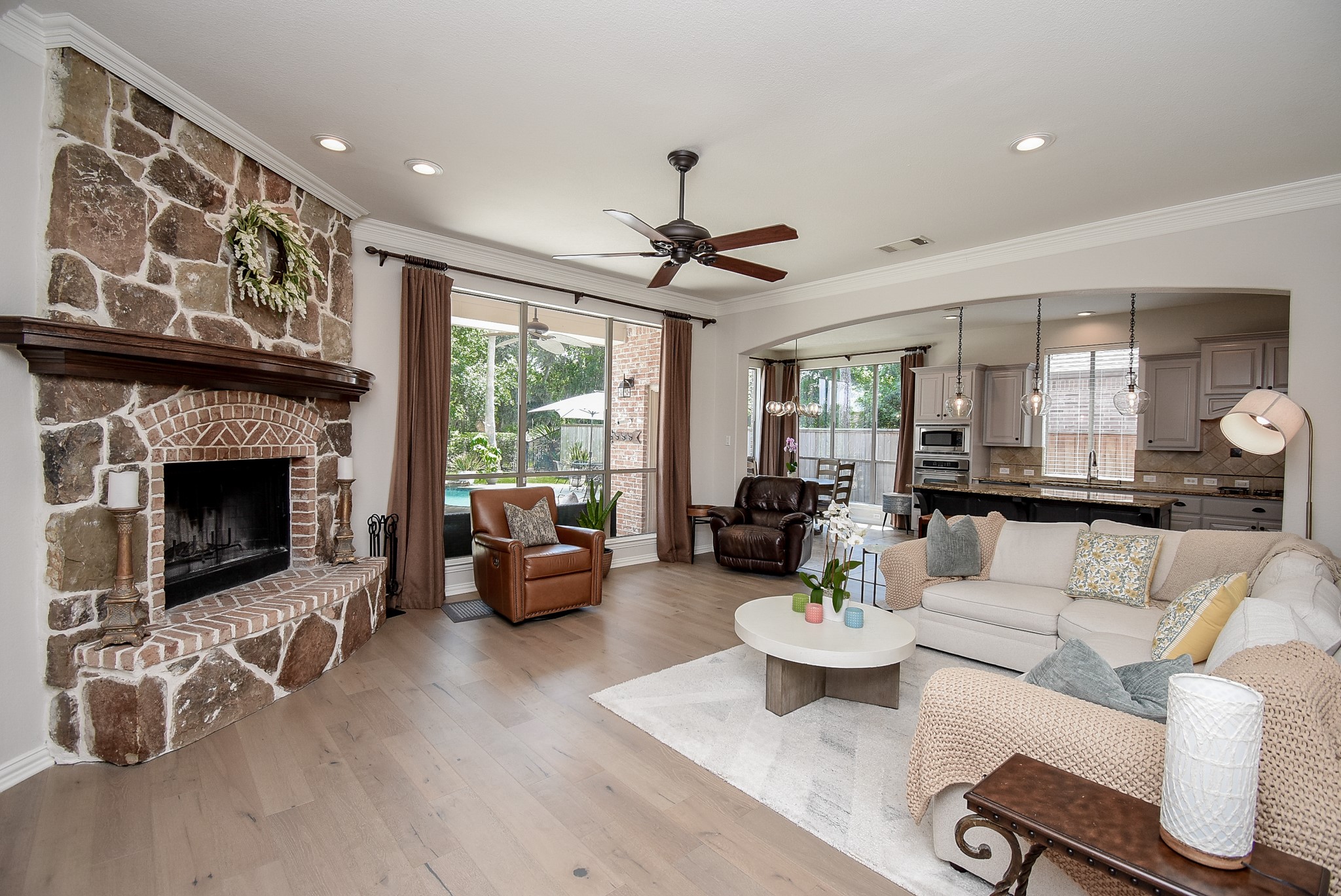 3302 Saint Charles Court Property Photo 15