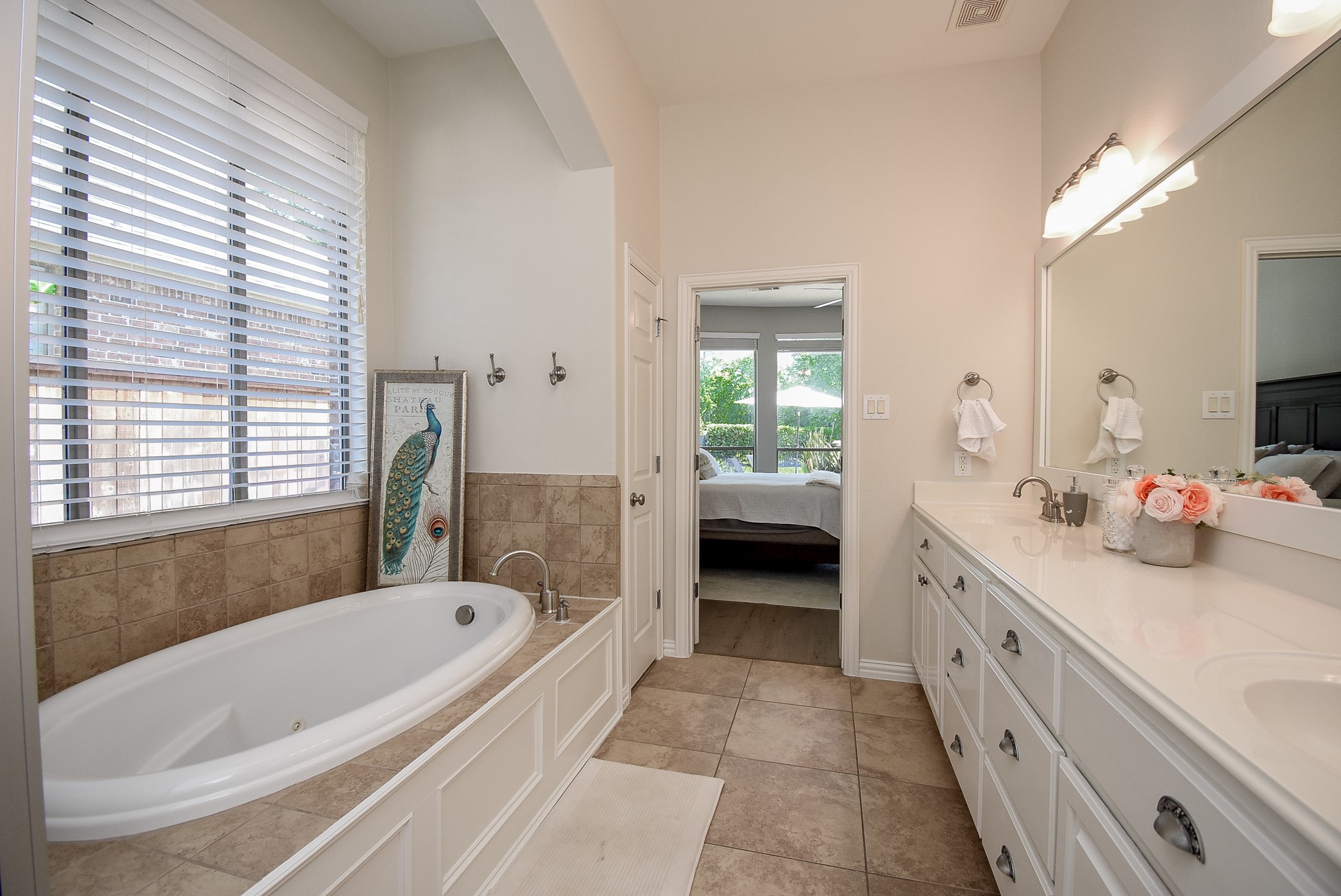 3302 Saint Charles Court Property Photo 29