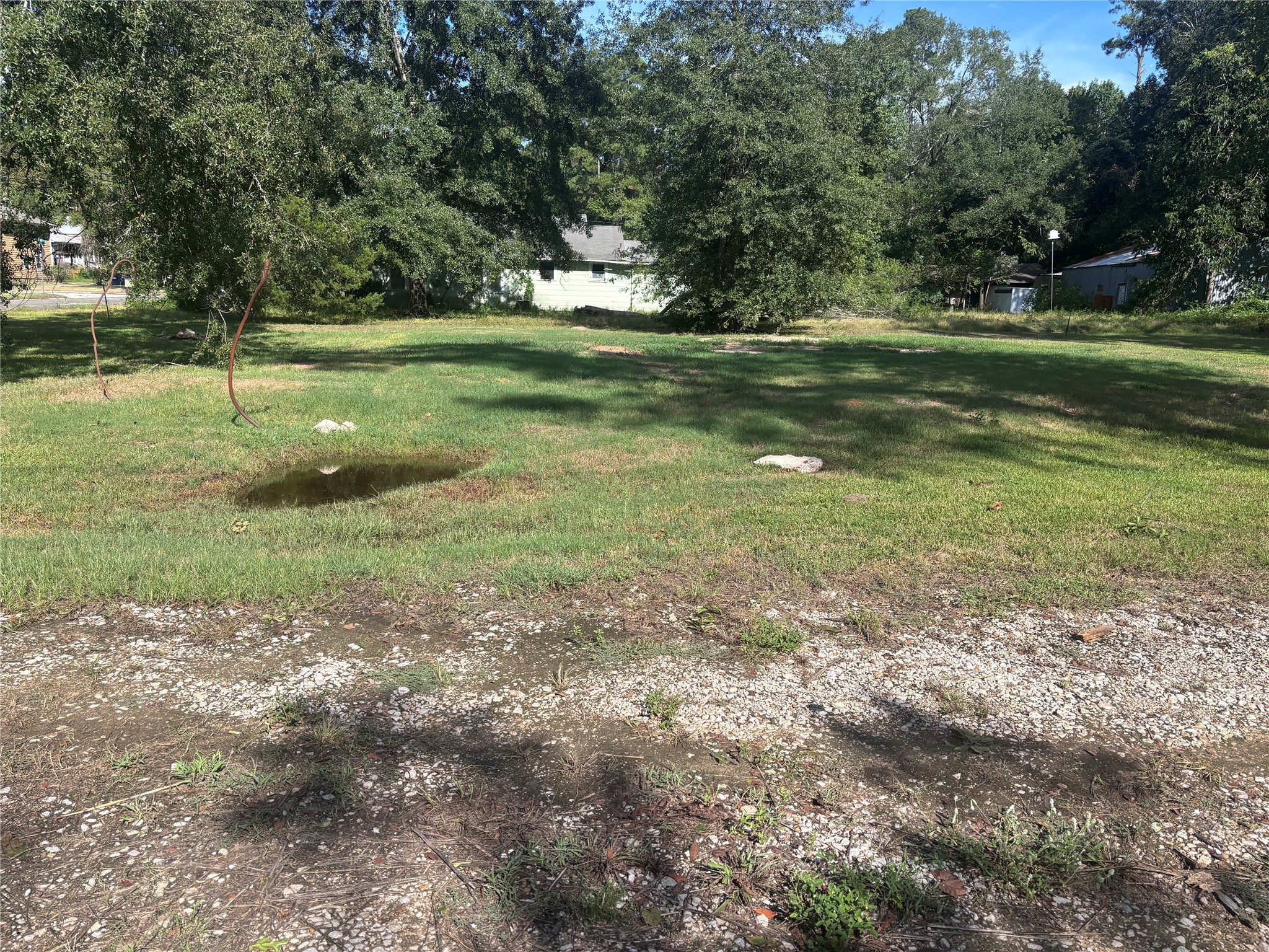 404 E Abbey Street Property Photo 4