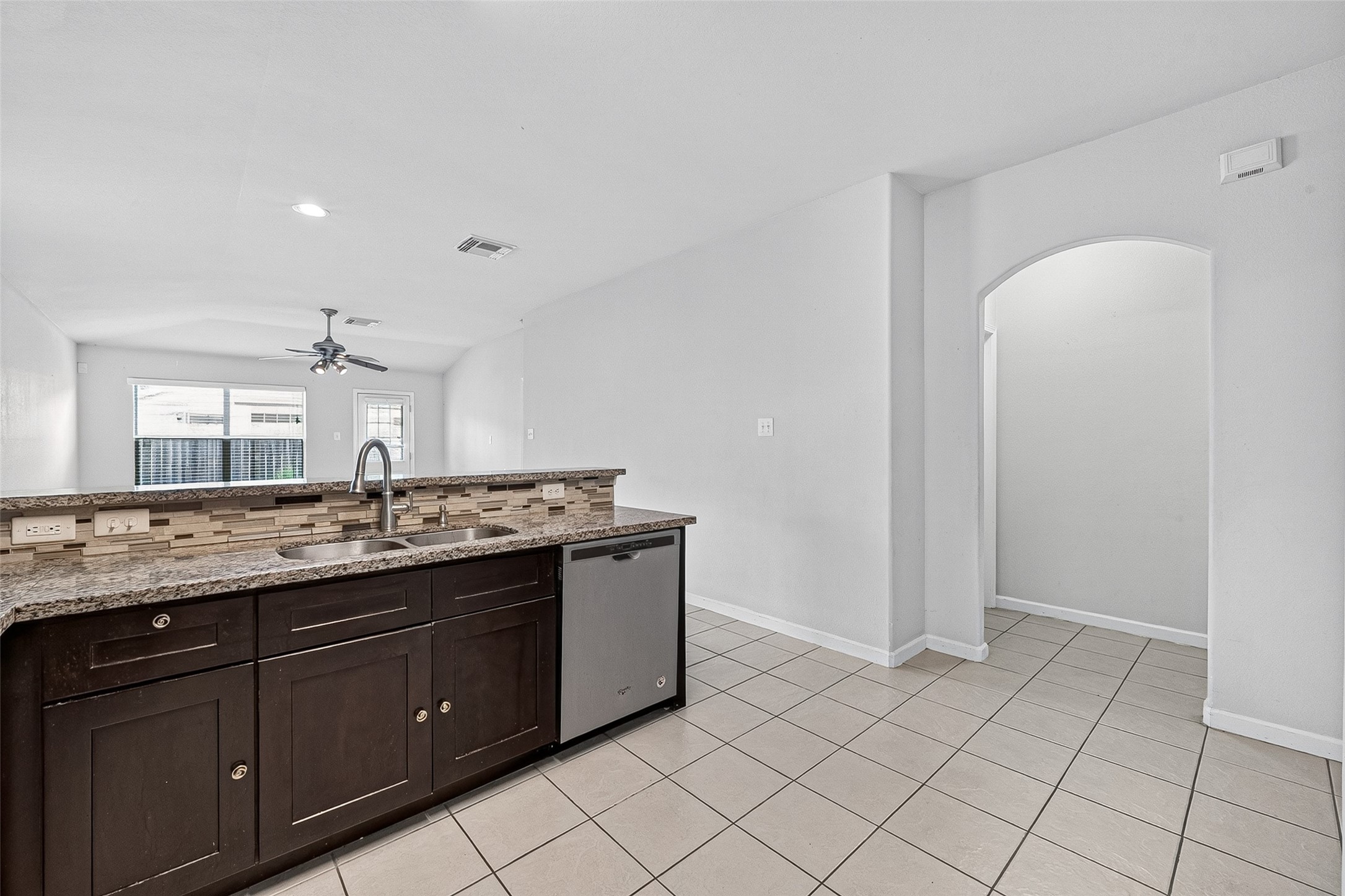 10907 Barker Gate Court Property Photo 14