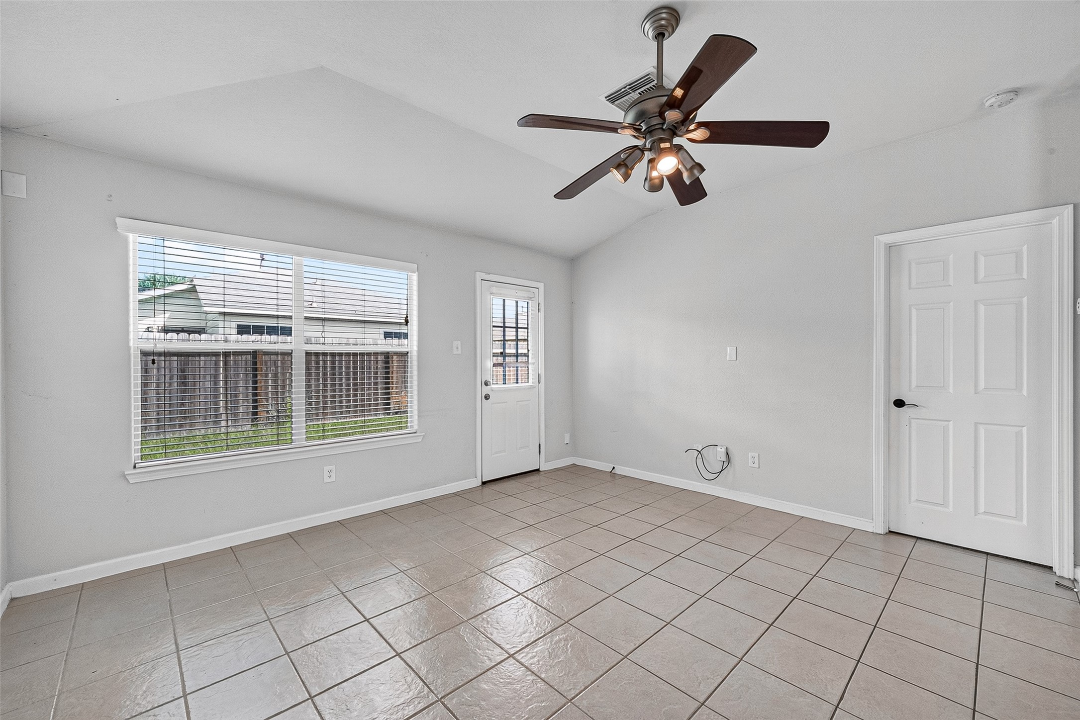 10907 Barker Gate Court Property Photo 20