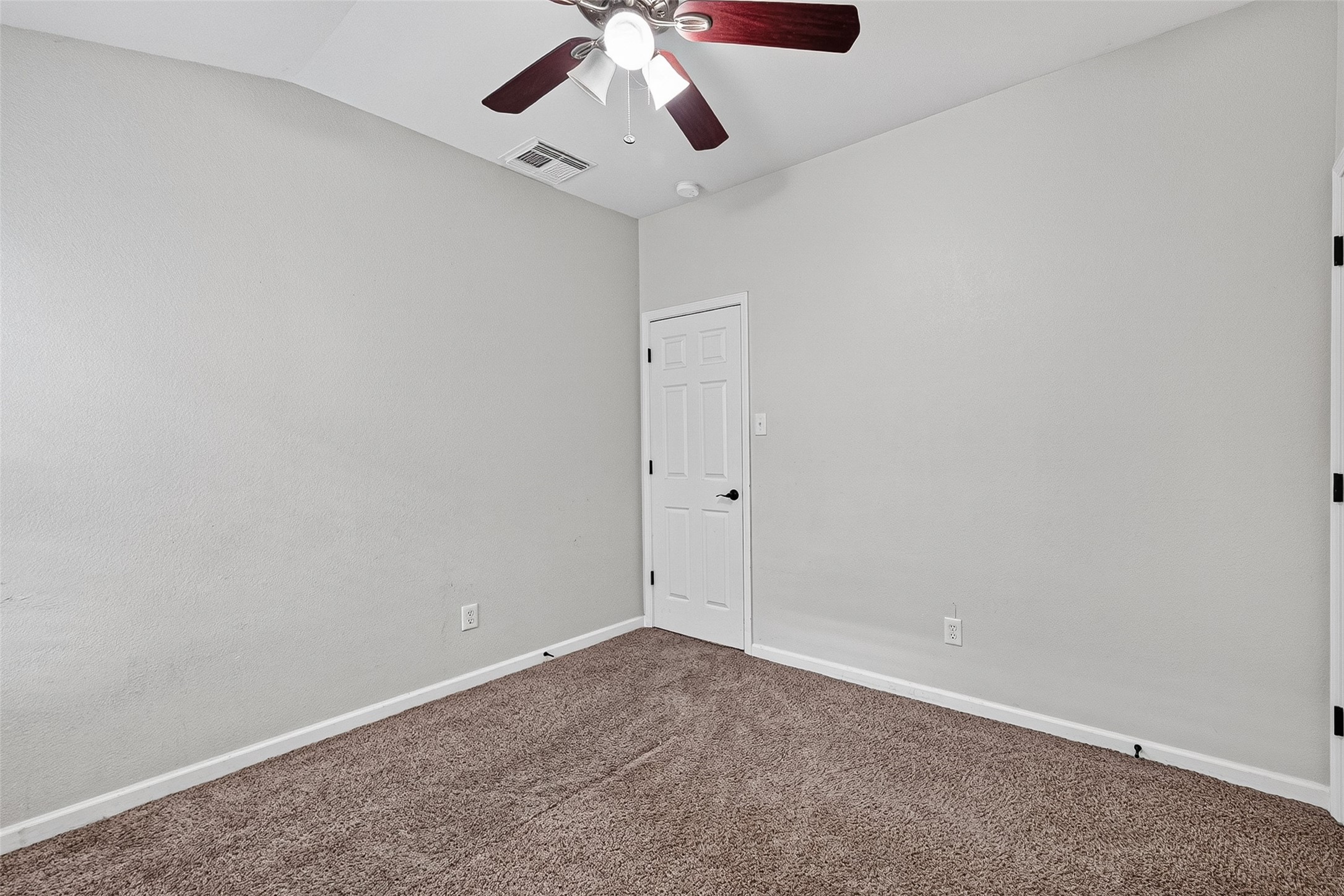 10907 Barker Gate Court Property Photo 25