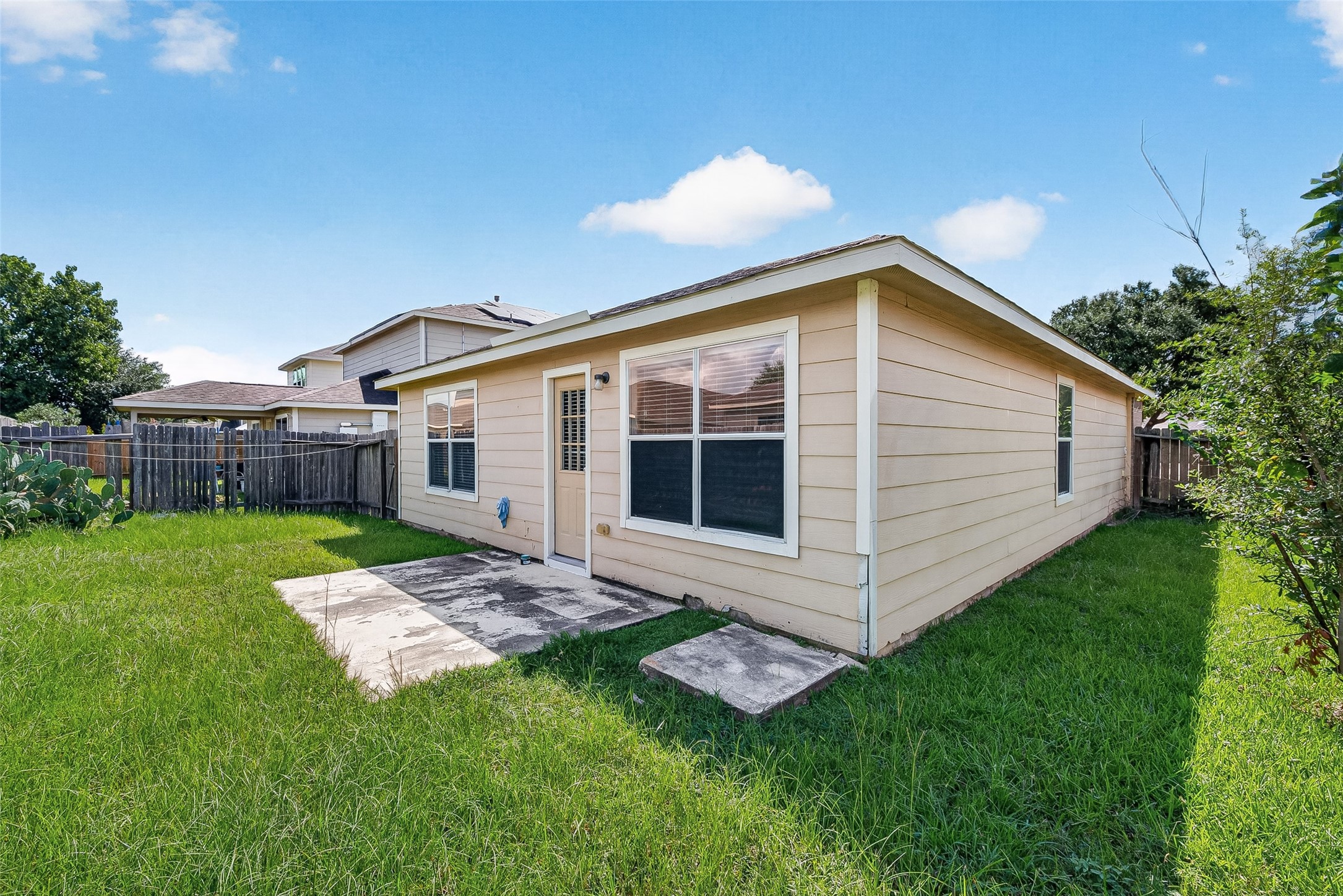 10907 Barker Gate Court Property Photo 37