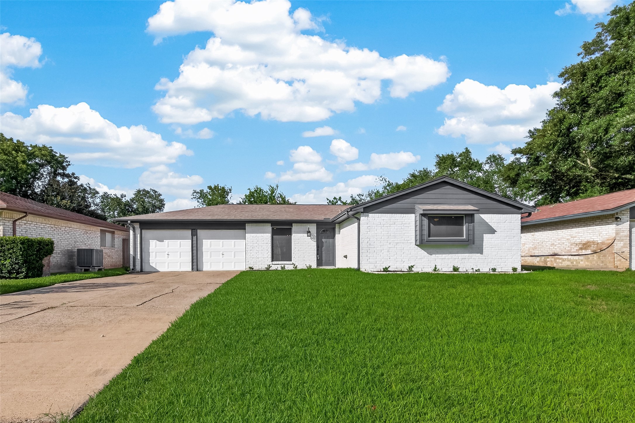 16619 Tibet Road Property Photo 1
