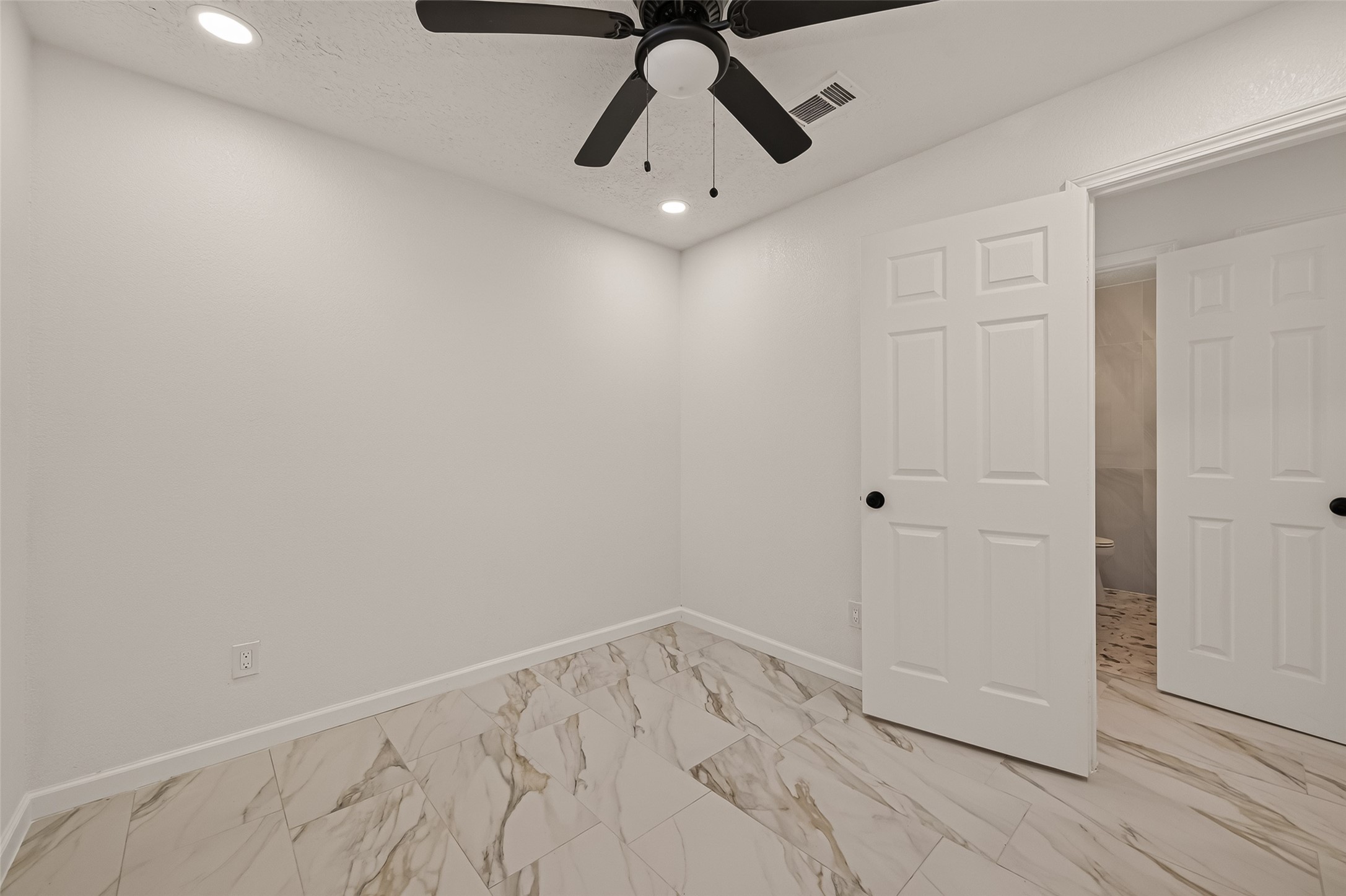 16619 Tibet Road Property Photo 25