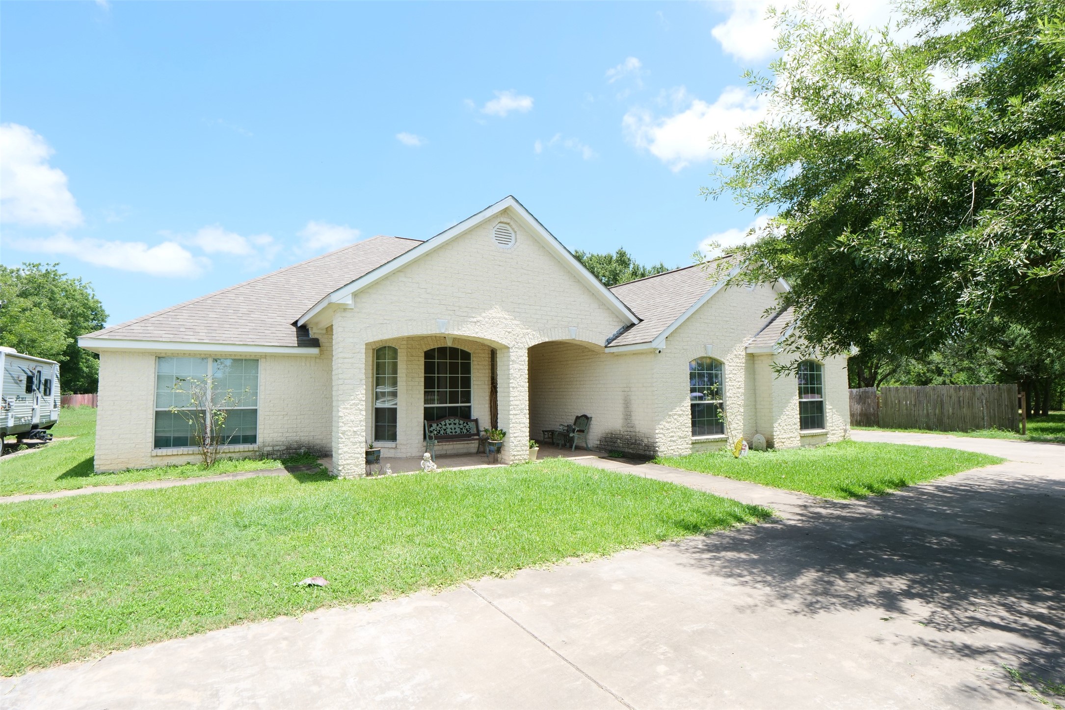9993 County Road 405 Property Photo 1