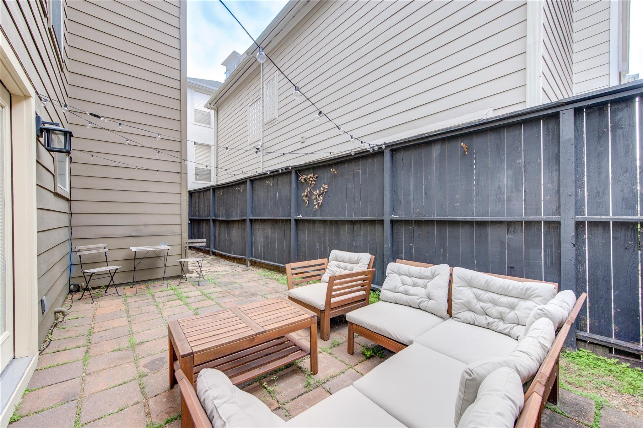 3307 W Lamar Street C Property Photo 12