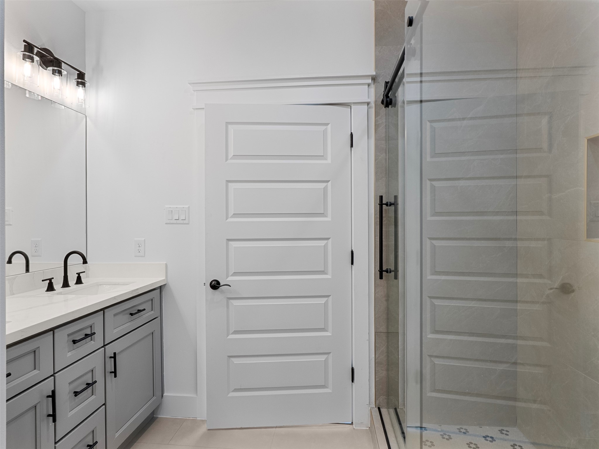 4111 E Toliver Street Property Photo 17