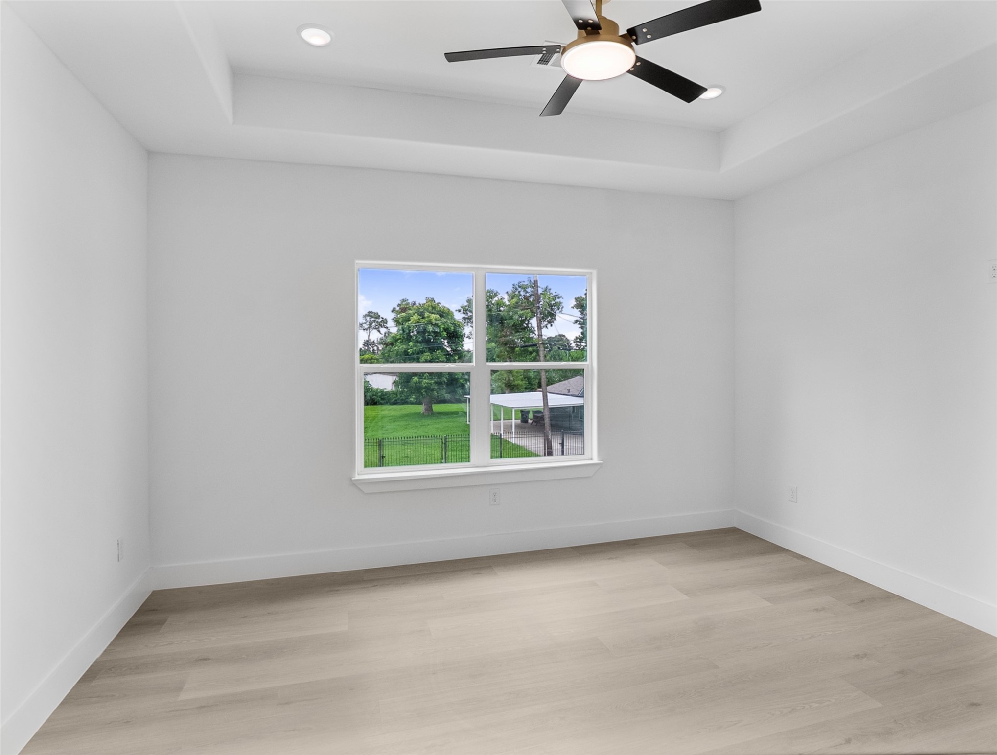 4111 E Toliver Street Property Photo 19