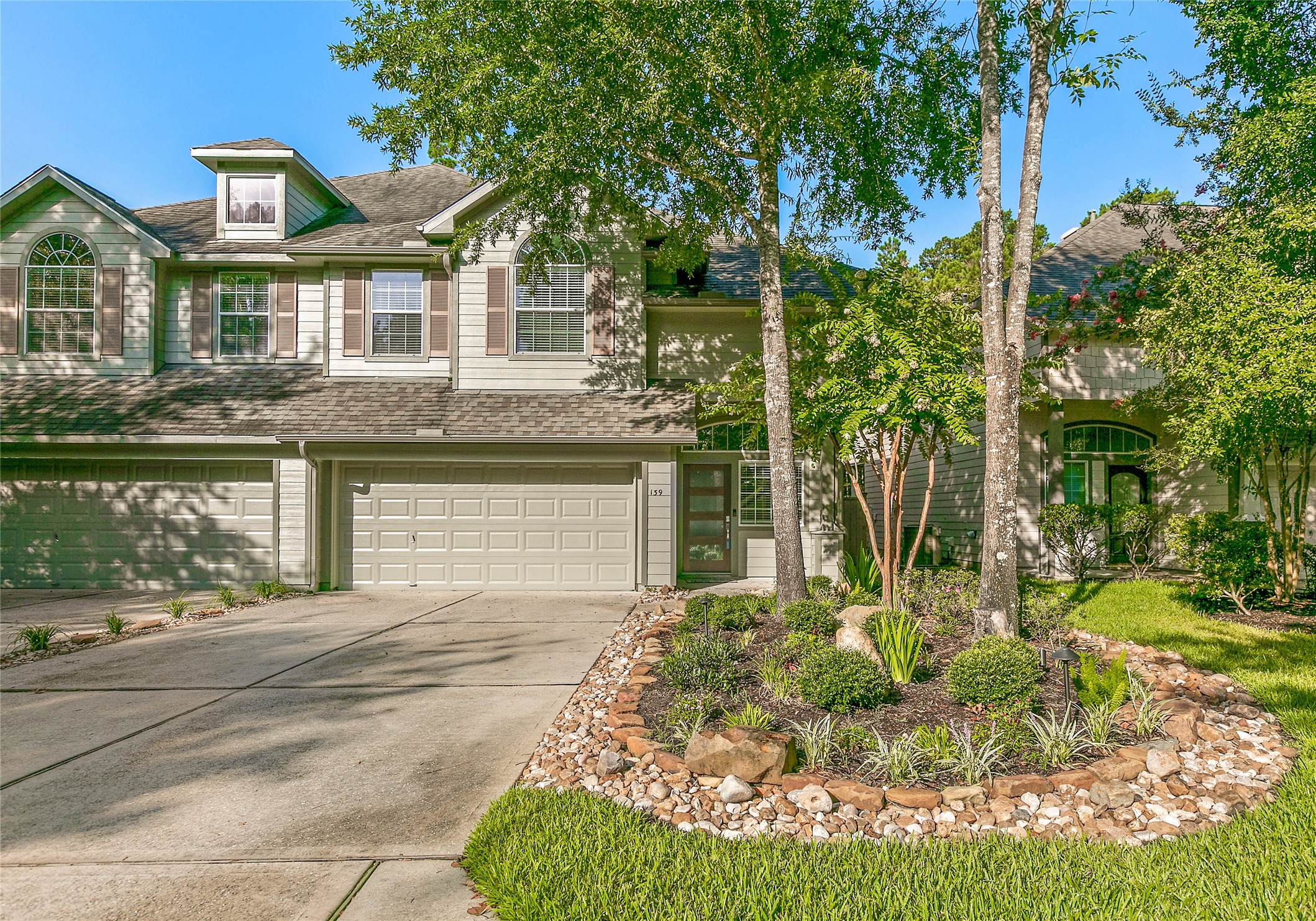 139 Ledgestone Place Property Photo 1