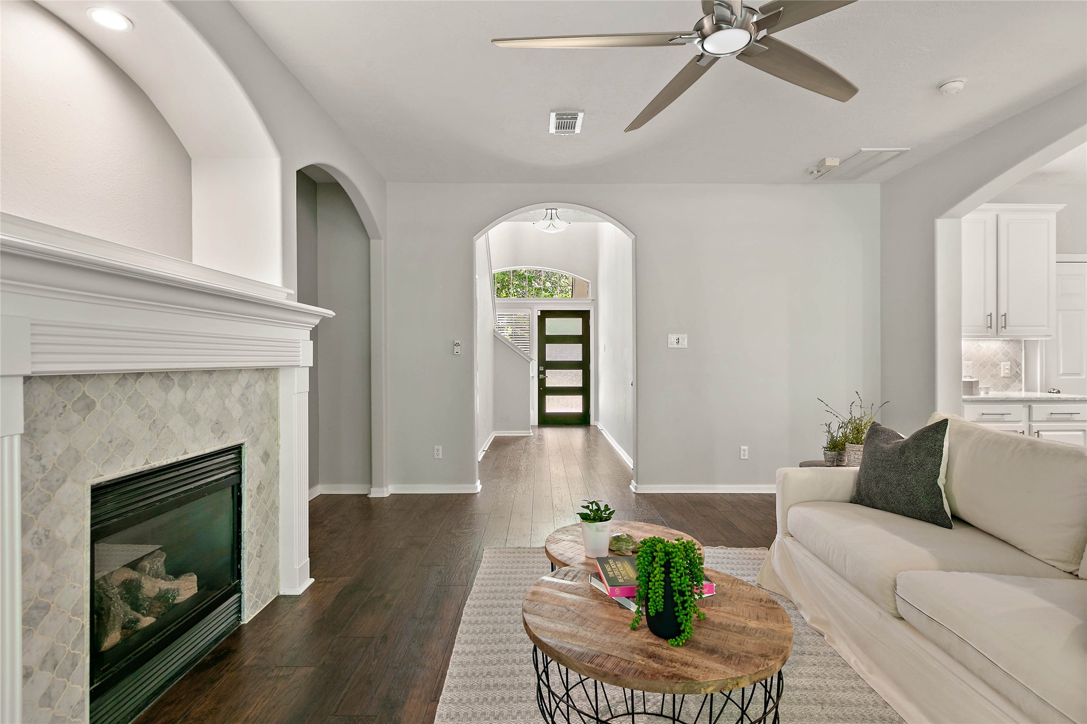 139 Ledgestone Place Property Photo 8