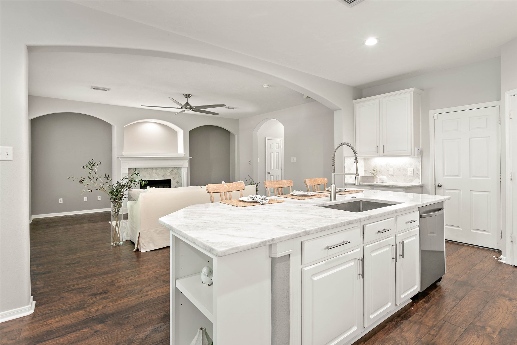 139 Ledgestone Place Property Photo 13