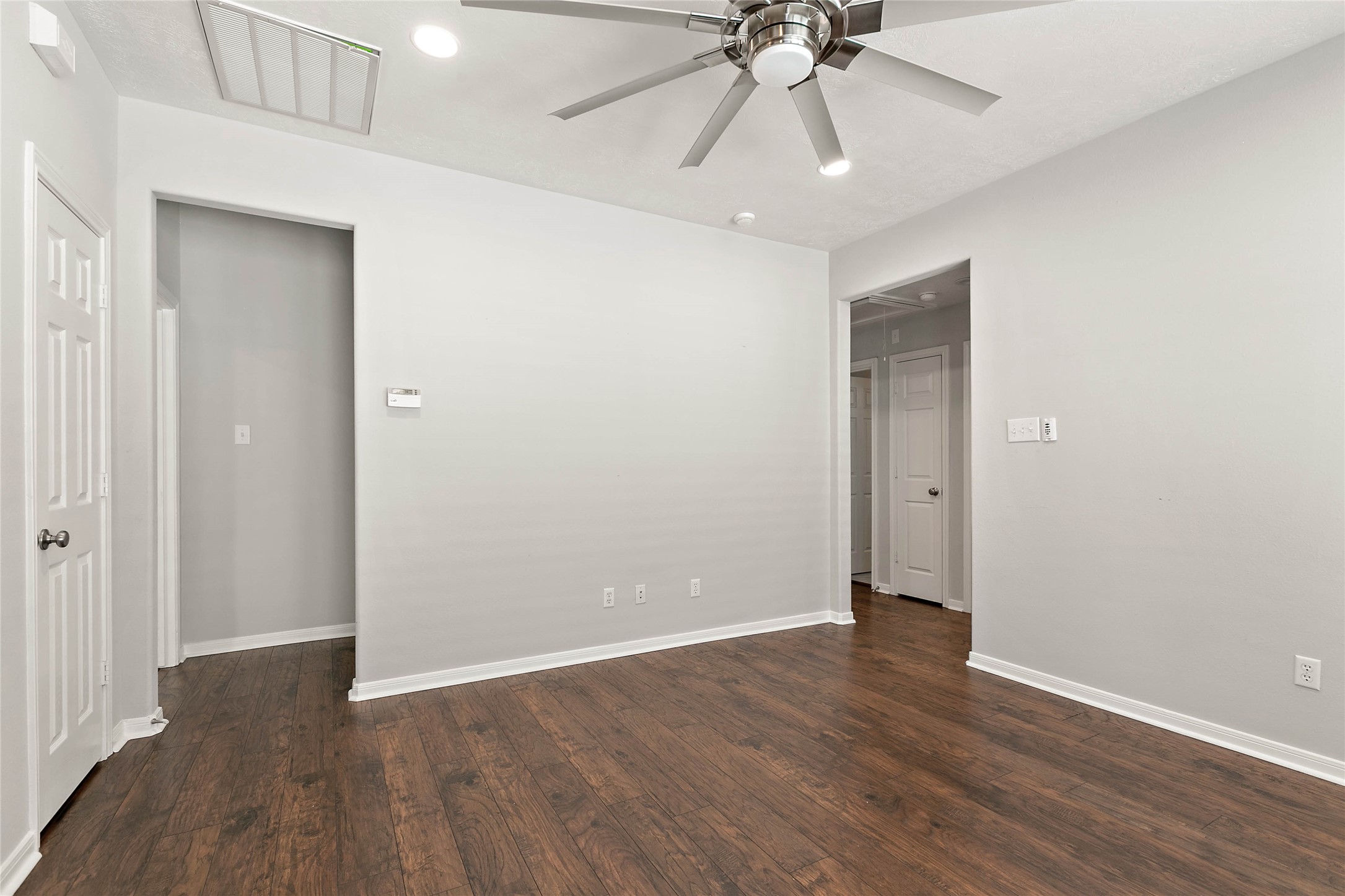 139 Ledgestone Place Property Photo 18