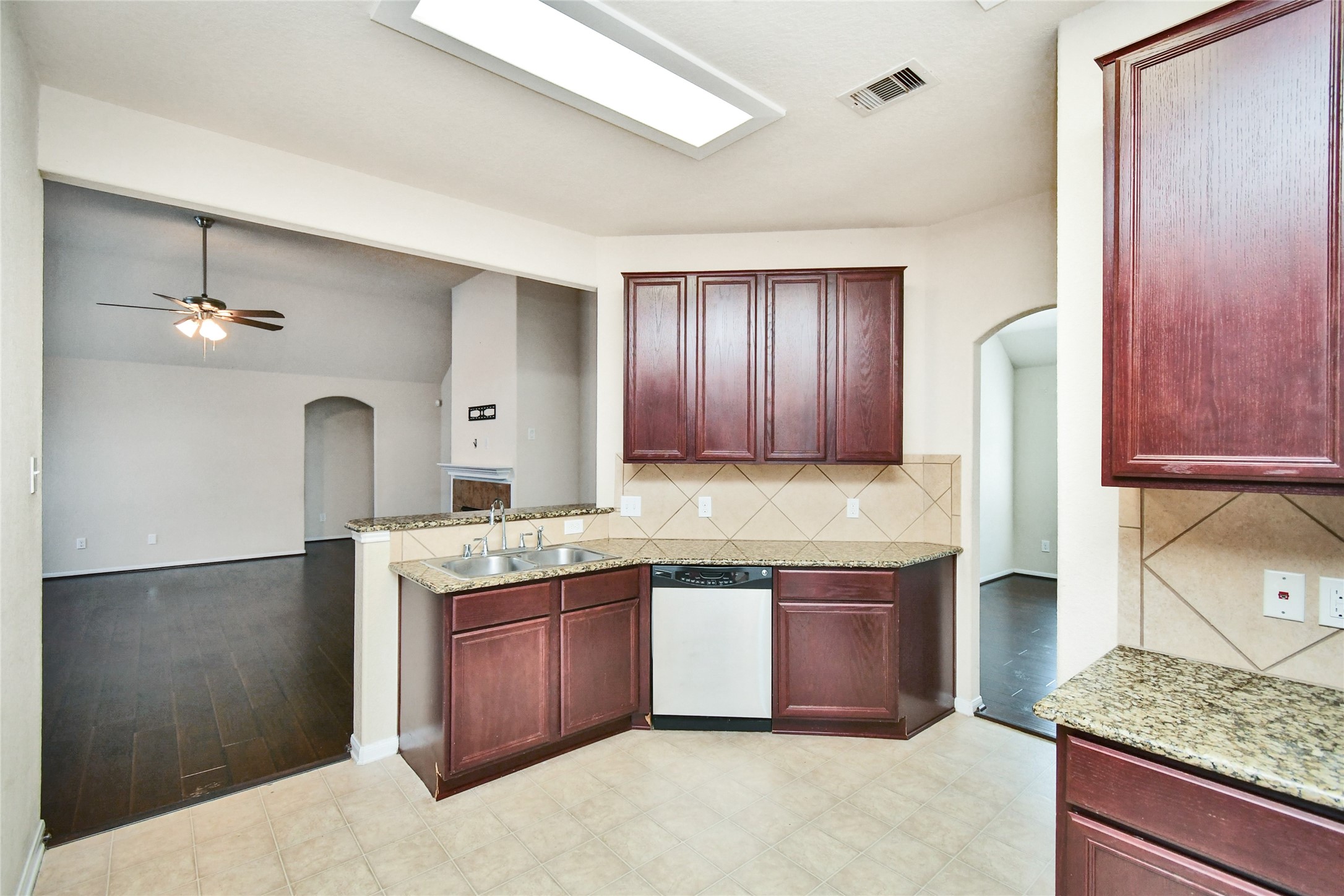 19030 Cypress Bay Drive Property Photo 19