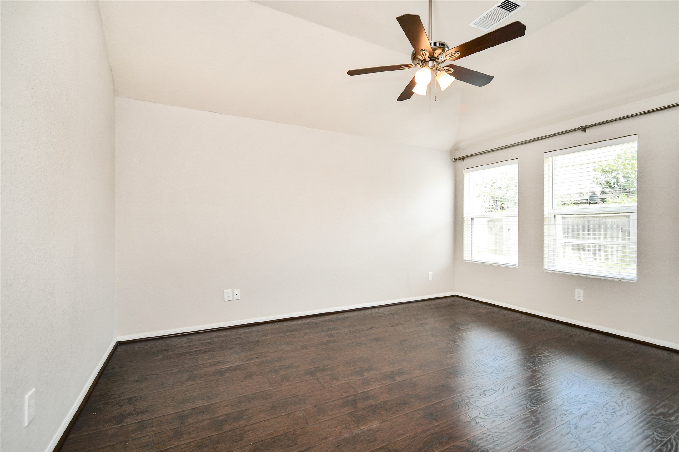 19030 Cypress Bay Drive Property Photo 27
