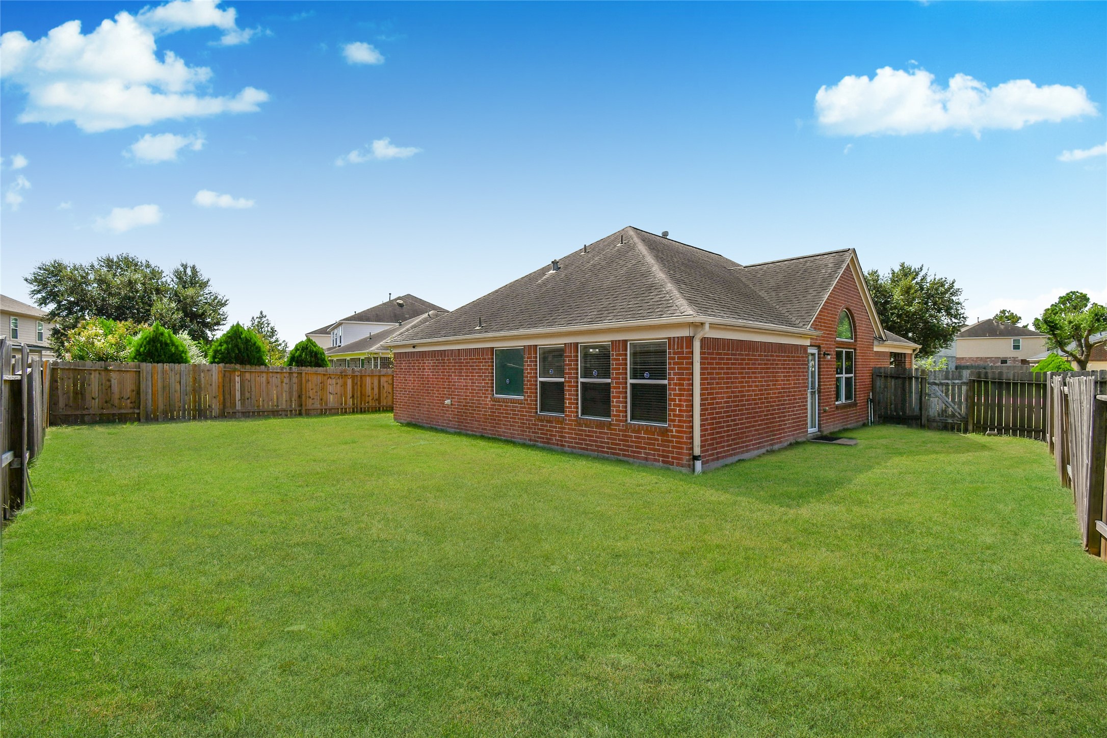 19030 Cypress Bay Drive Property Photo 41