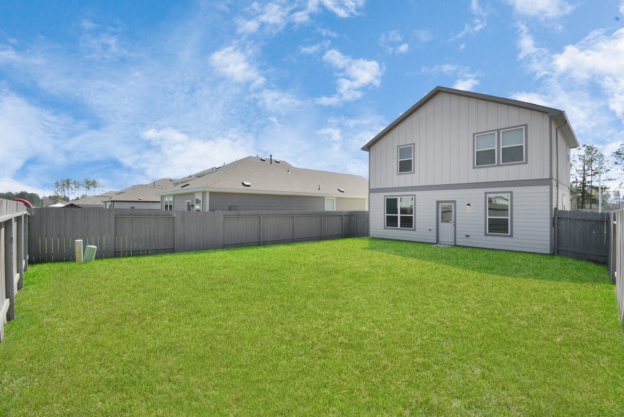 23630 Fallen Cone Street Property Photo 30