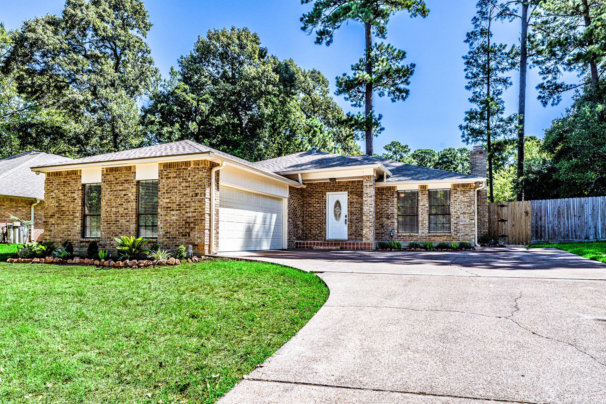 1810 Greentree Drive Drive Property Photo 1