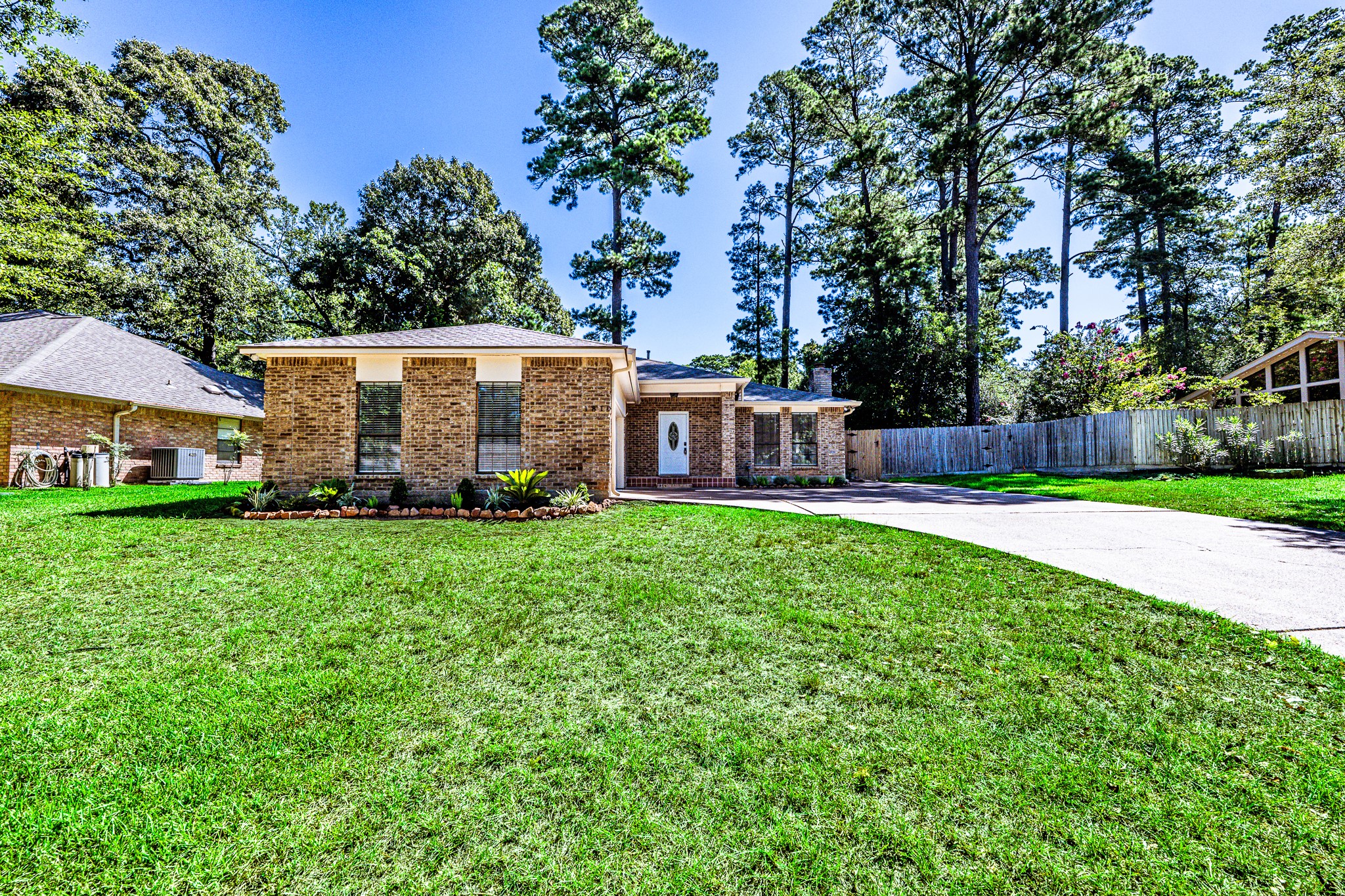 1810 Greentree Drive Drive Property Photo 4