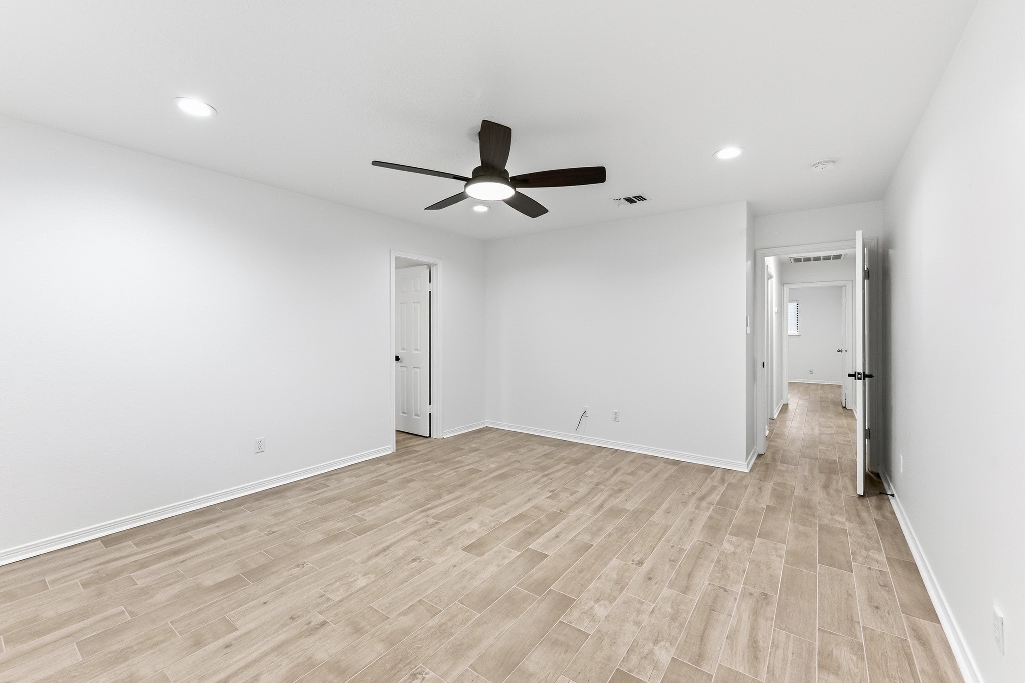 1810 Greentree Drive Drive Property Photo 24