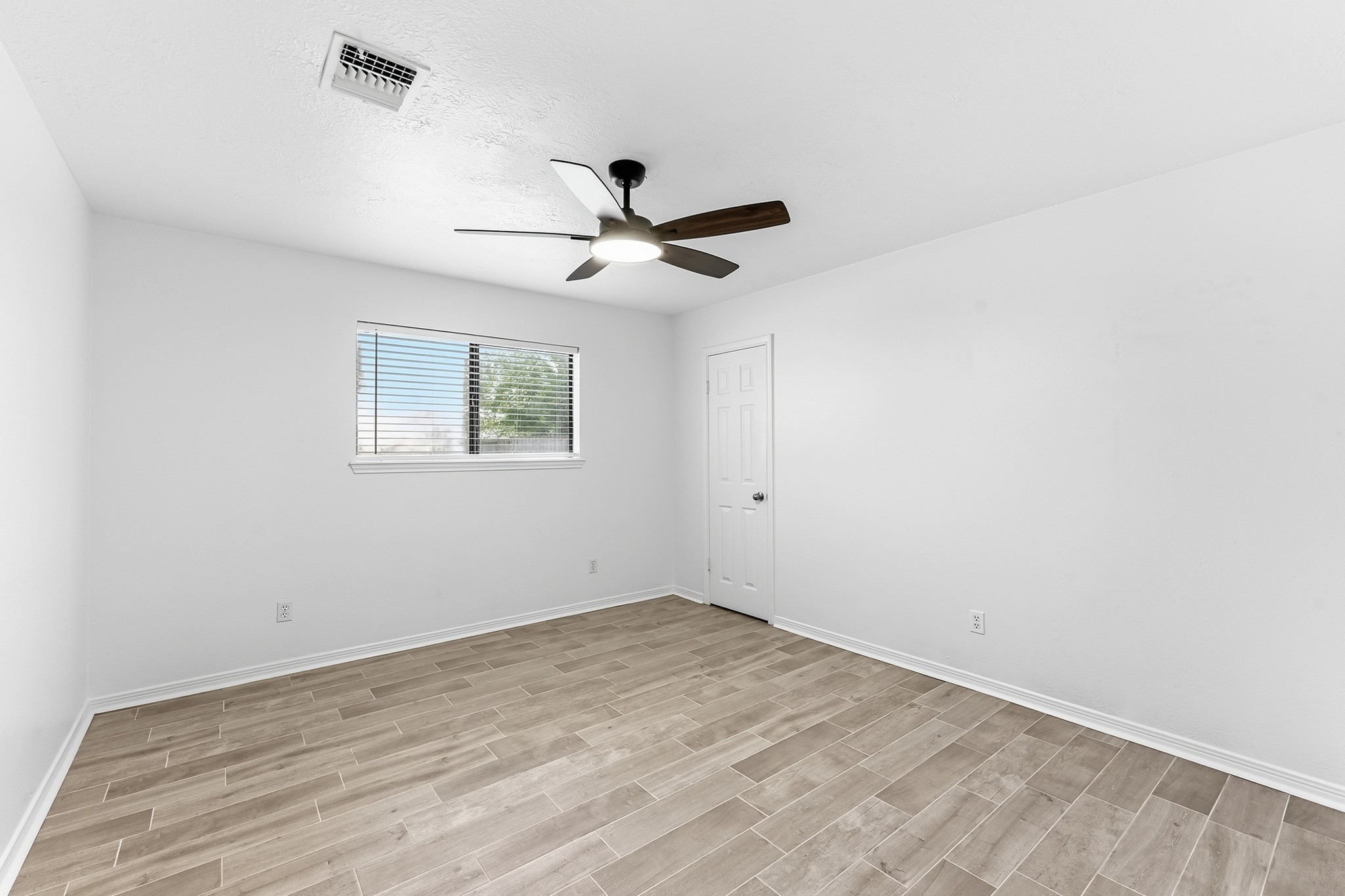1810 Greentree Drive Drive Property Photo 29