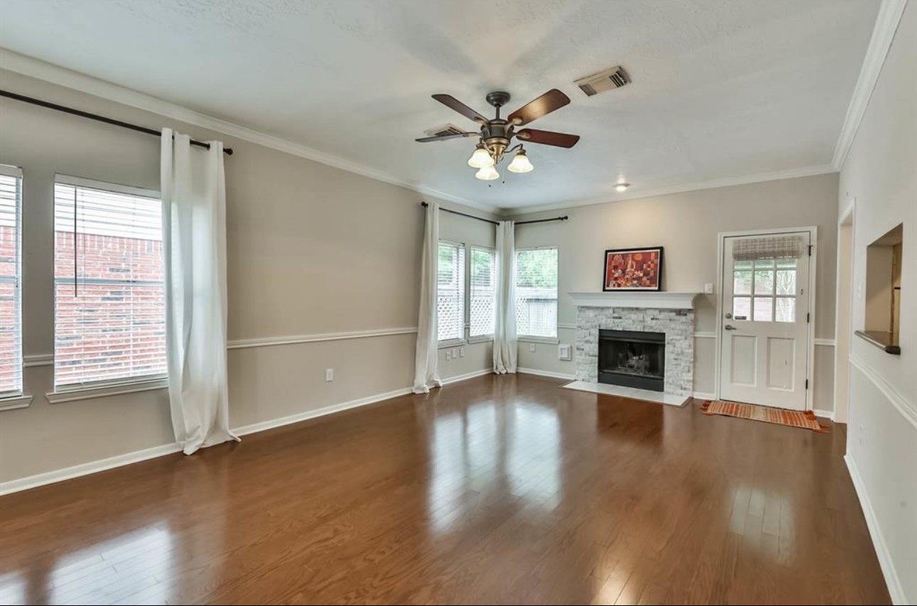 1123 Juniper Canyon Lane Property Photo 4