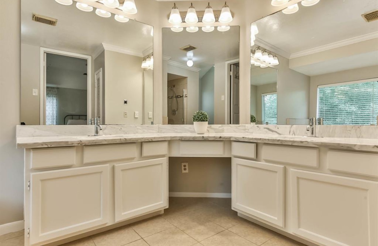 1123 Juniper Canyon Lane Property Photo 18