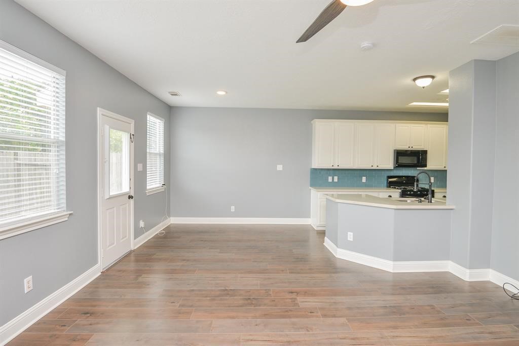 8755 Thistlemoor Lane Property Photo 15