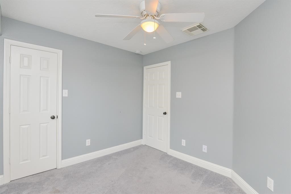 8755 Thistlemoor Lane Property Photo 16