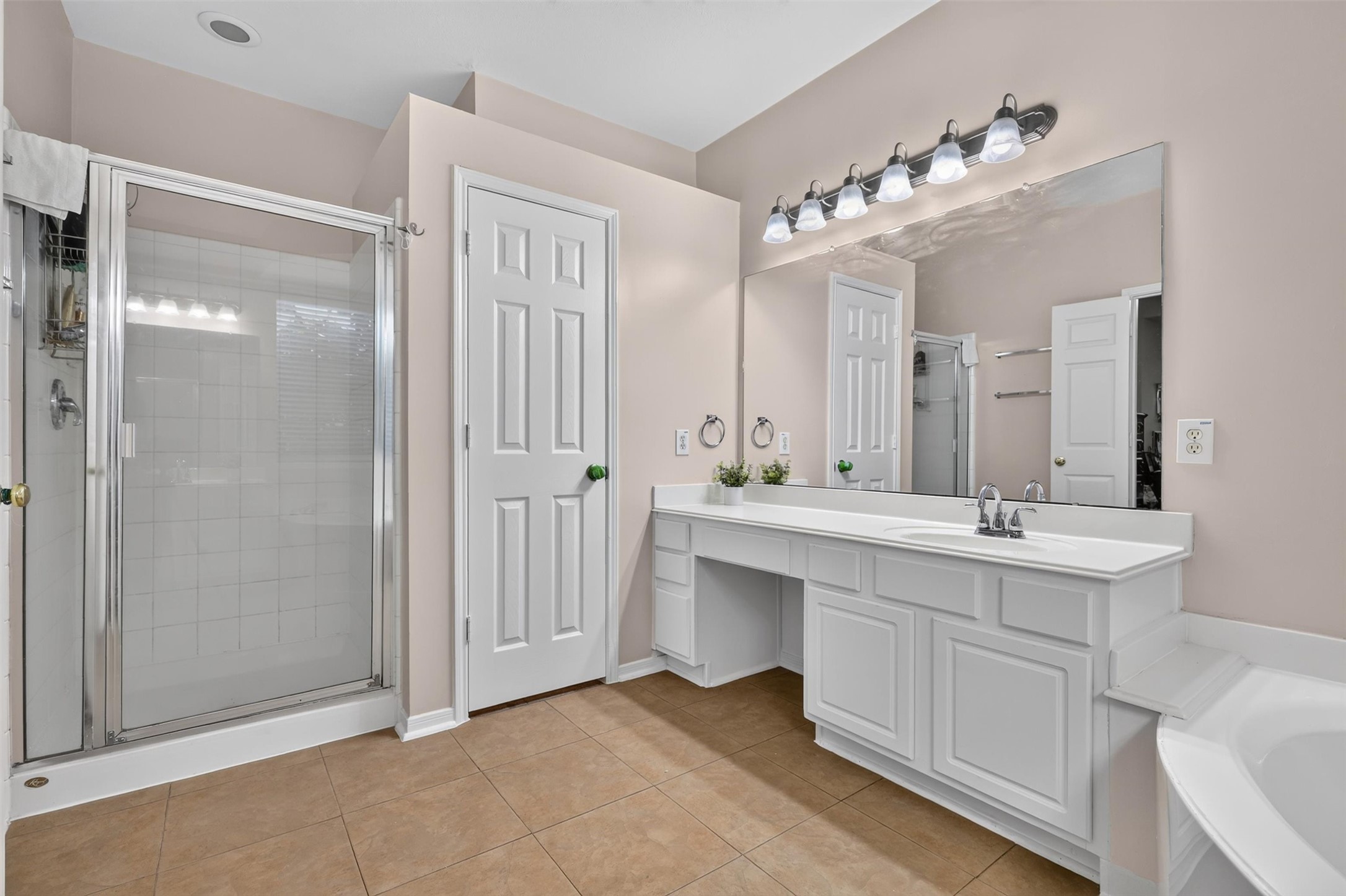 7414 Branford Park Lane Property Photo 32
