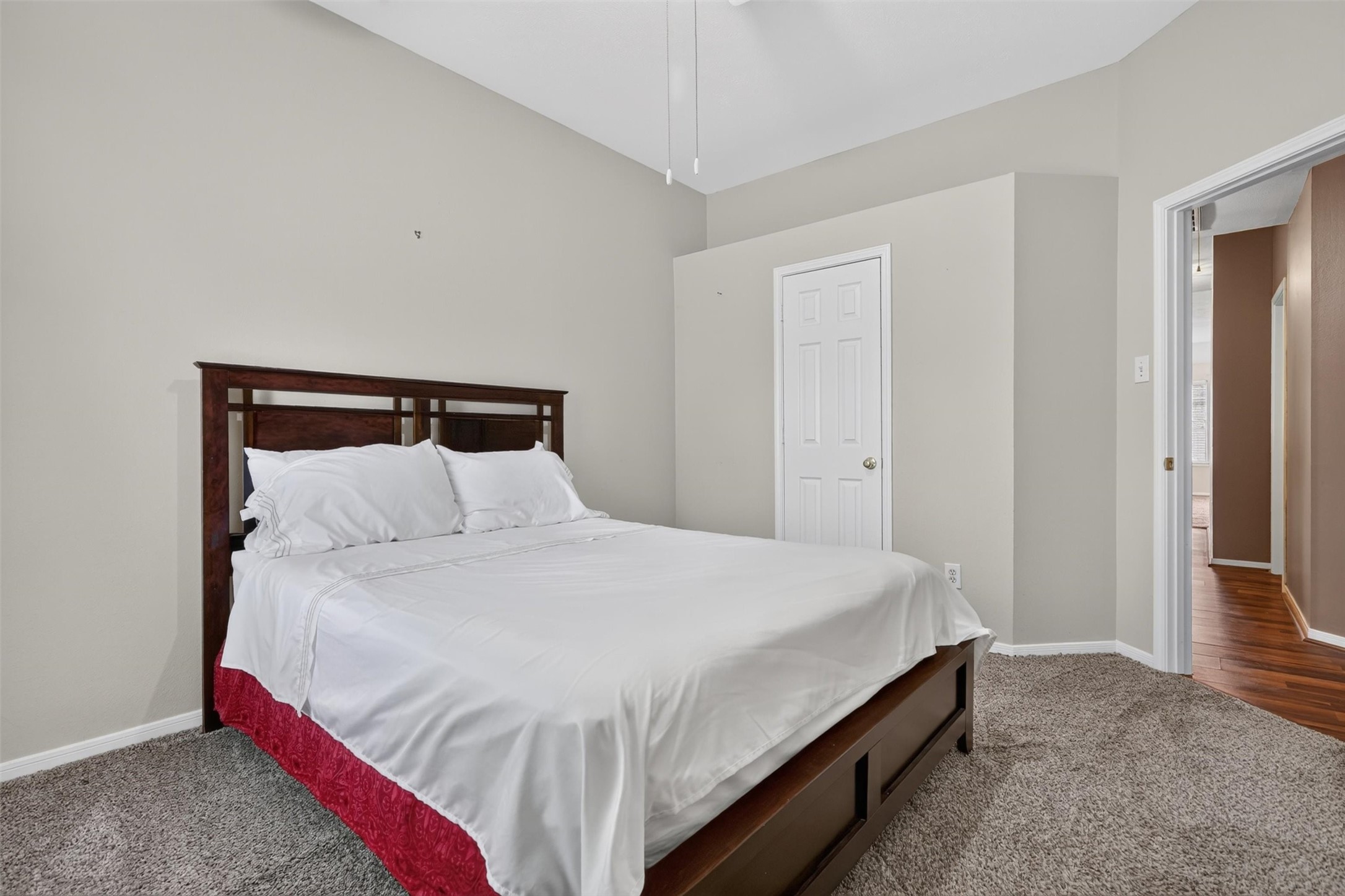7414 Branford Park Lane Property Photo 37