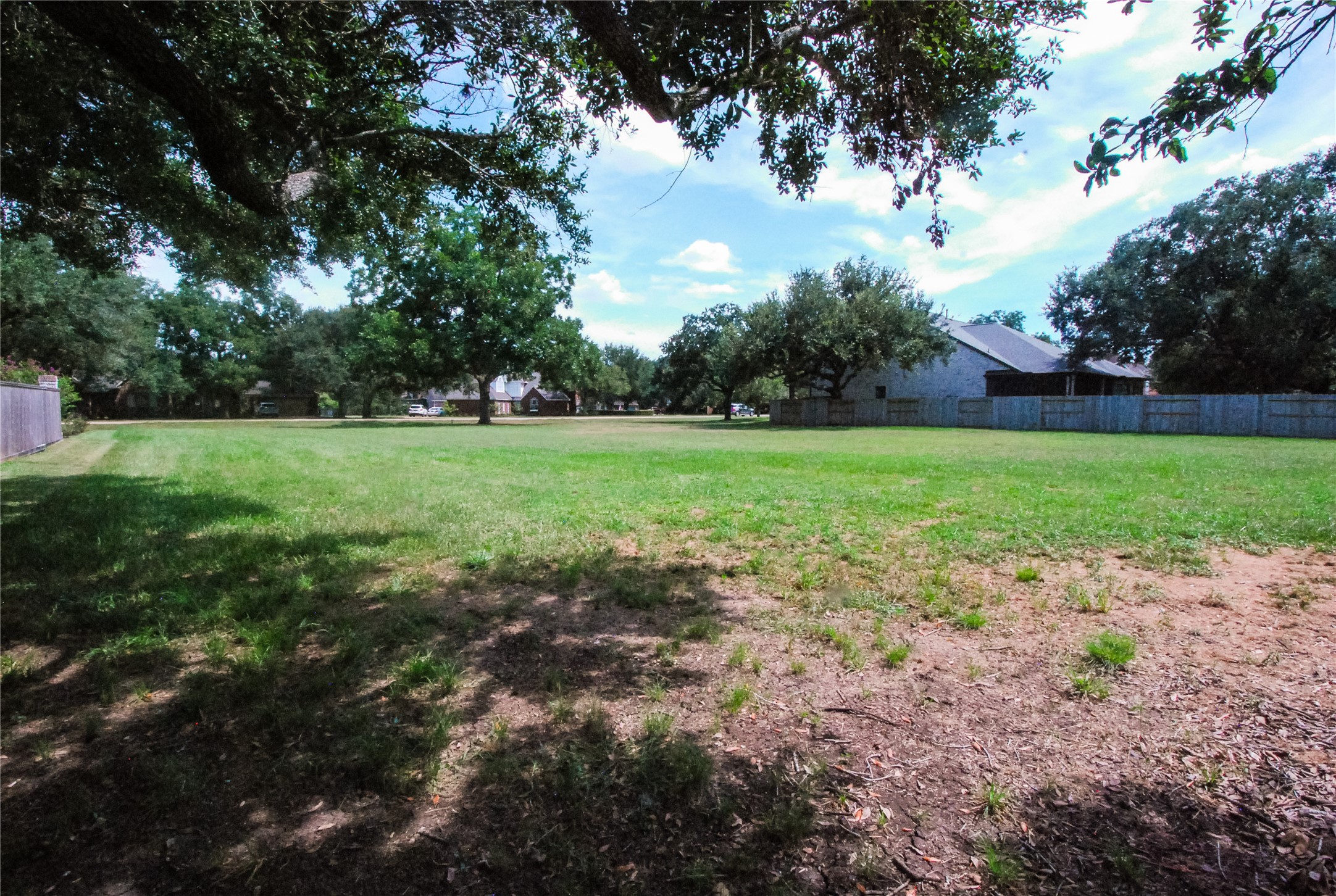 5211 Weston Drive Property Photo 9
