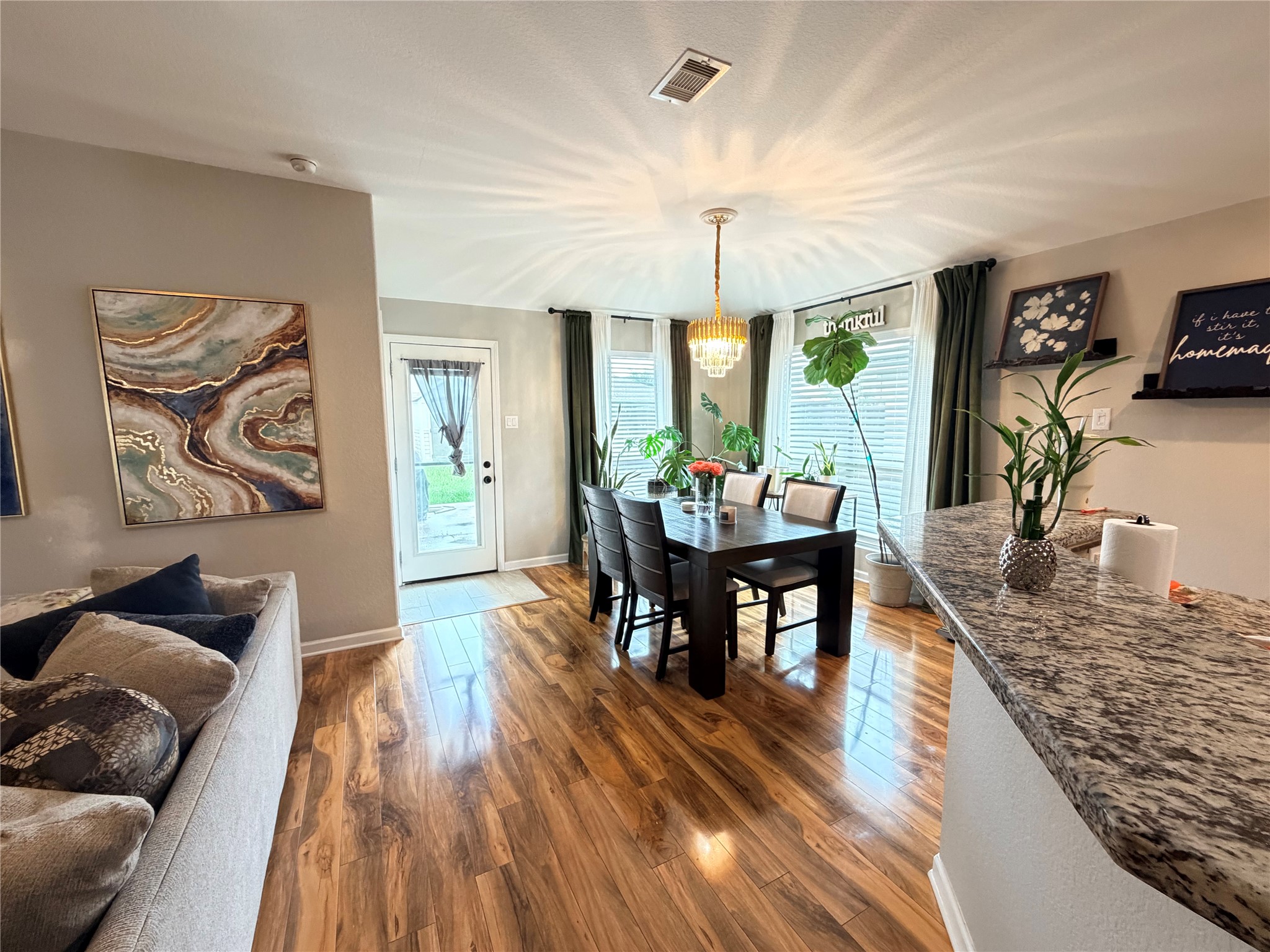 1807 Emerson Ridge Drive Property Photo 10
