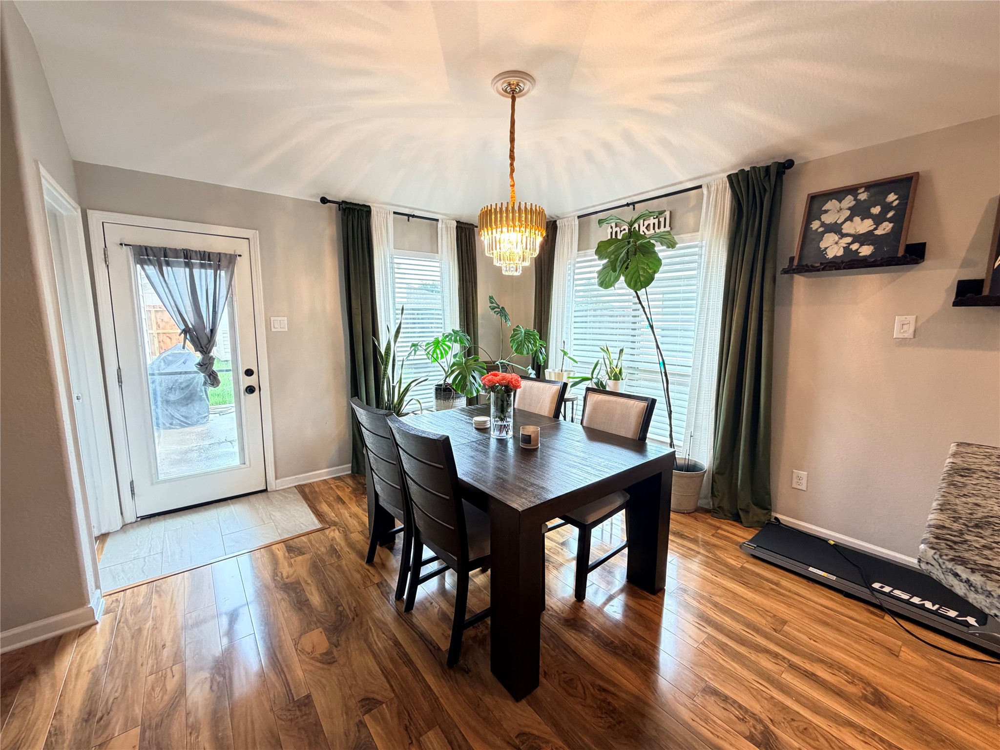 1807 Emerson Ridge Drive Property Photo 11