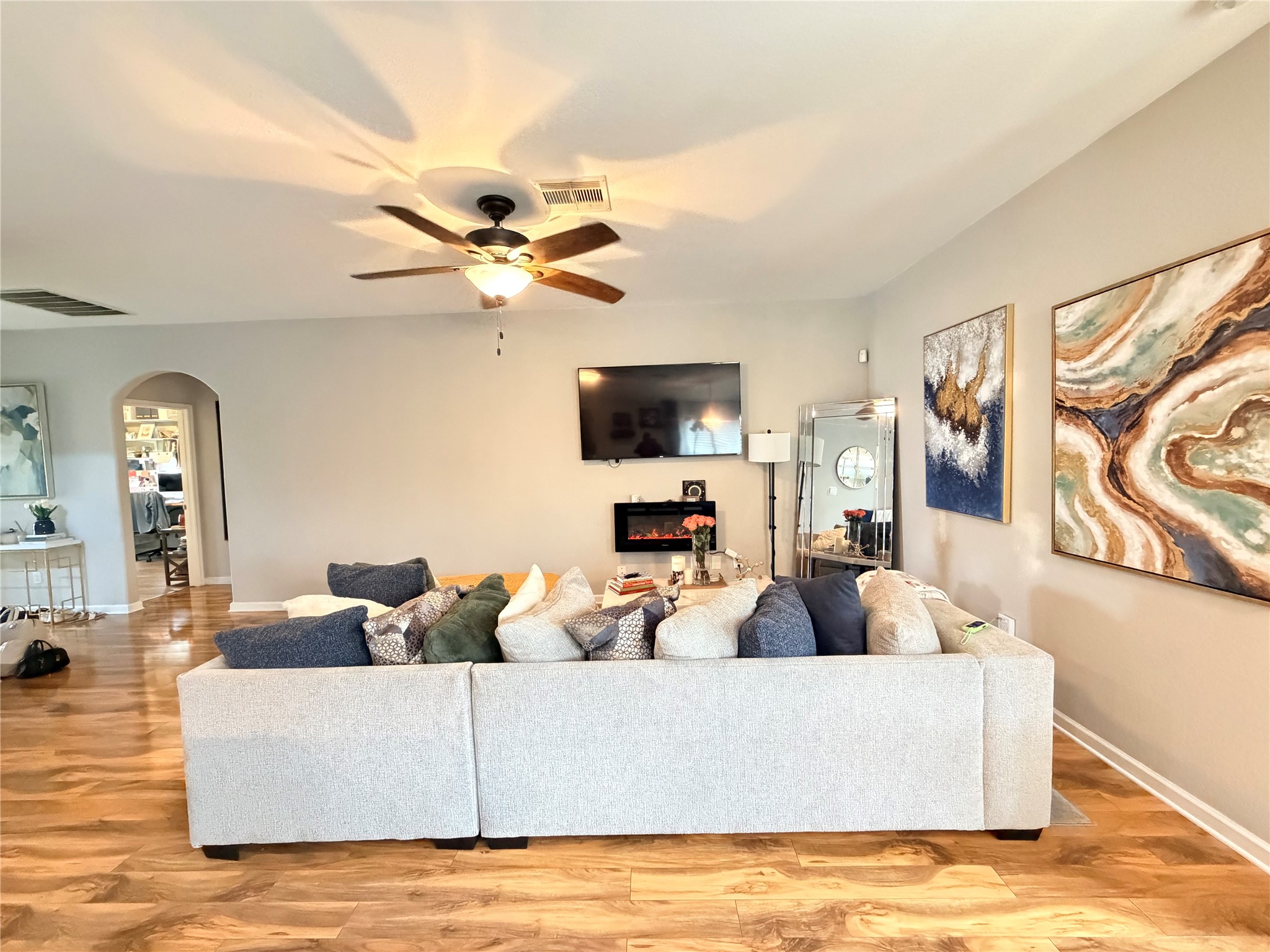 1807 Emerson Ridge Drive Property Photo 13