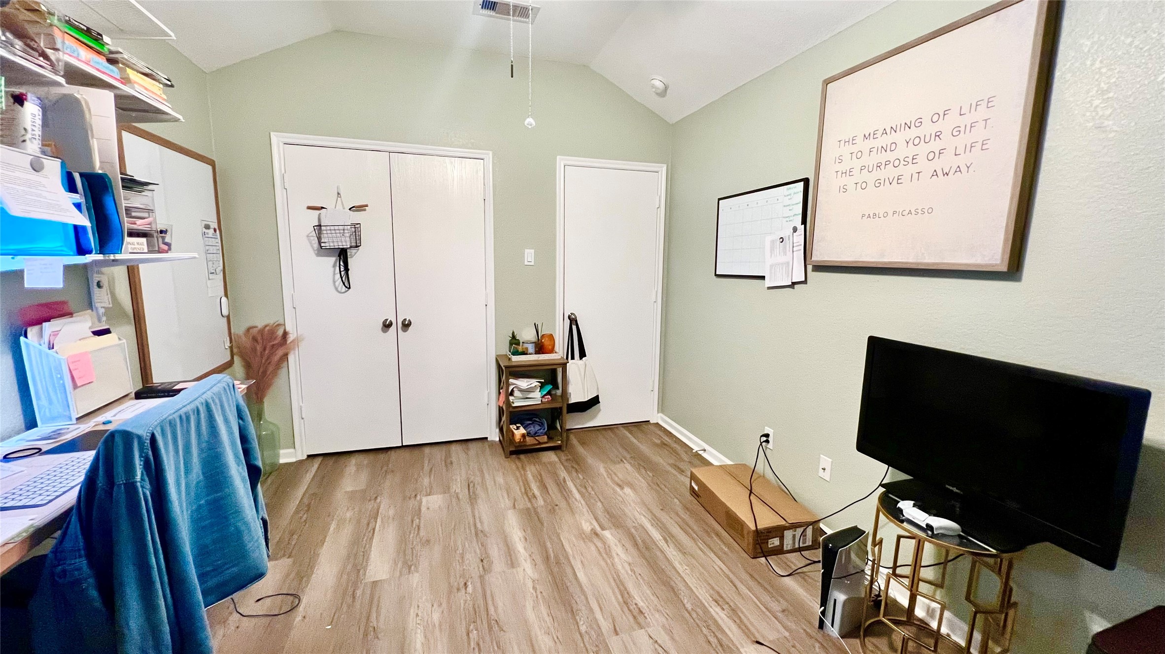 1807 Emerson Ridge Drive Property Photo 24