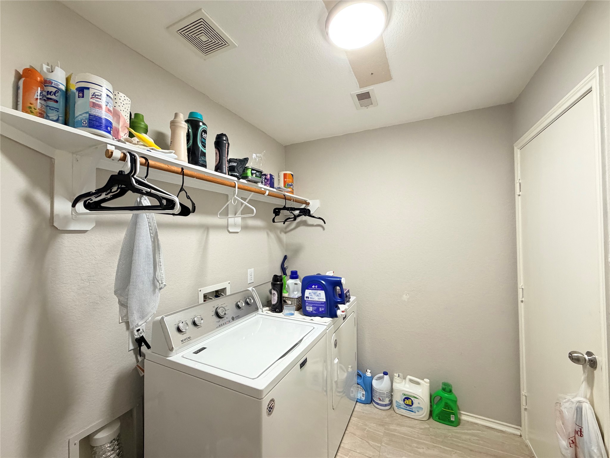 1807 Emerson Ridge Drive Property Photo 25