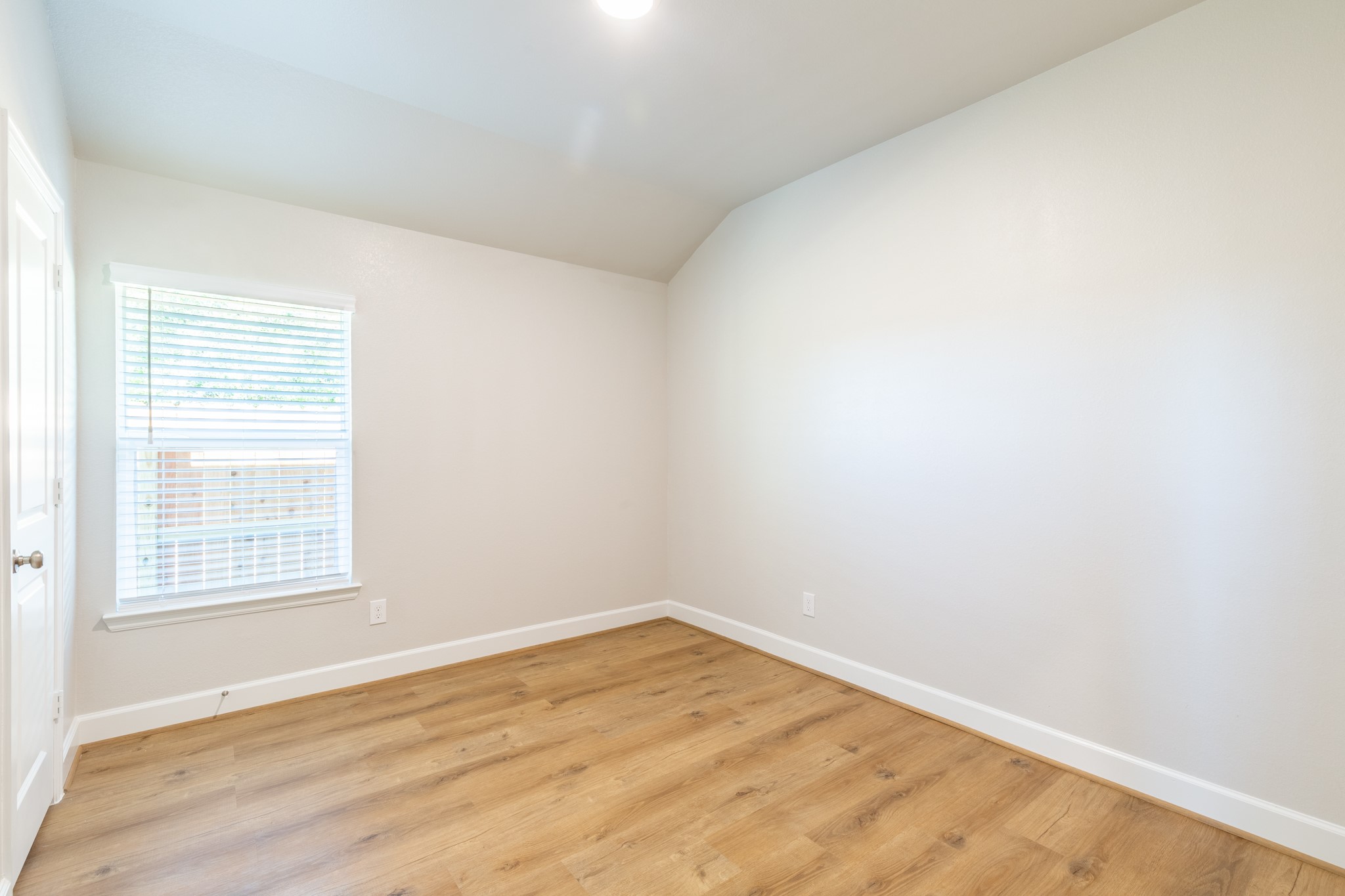 801 Roosevelt Property Photo 19