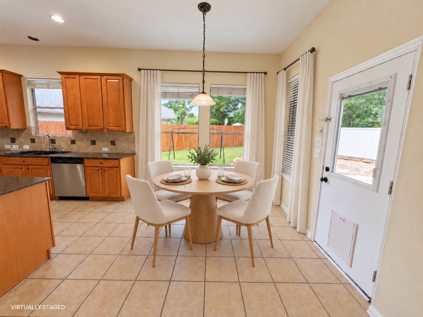 13751 Crested Iris Drive Property Photo 13