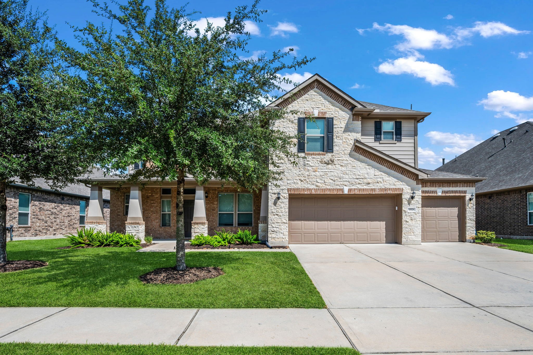 15526 Westward Lake Lane Property Photo 38
