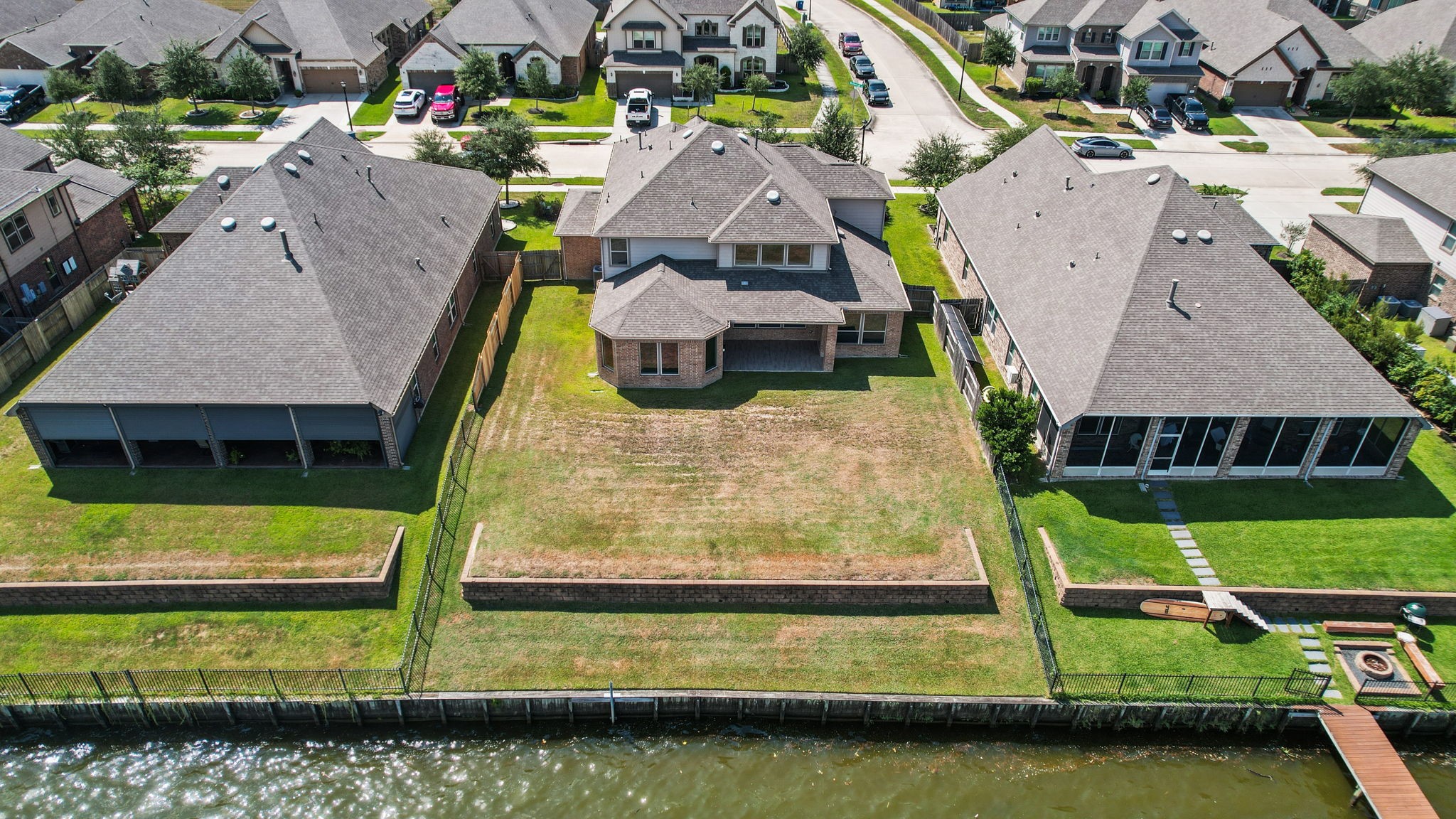 15526 Westward Lake Lane Property Photo 42