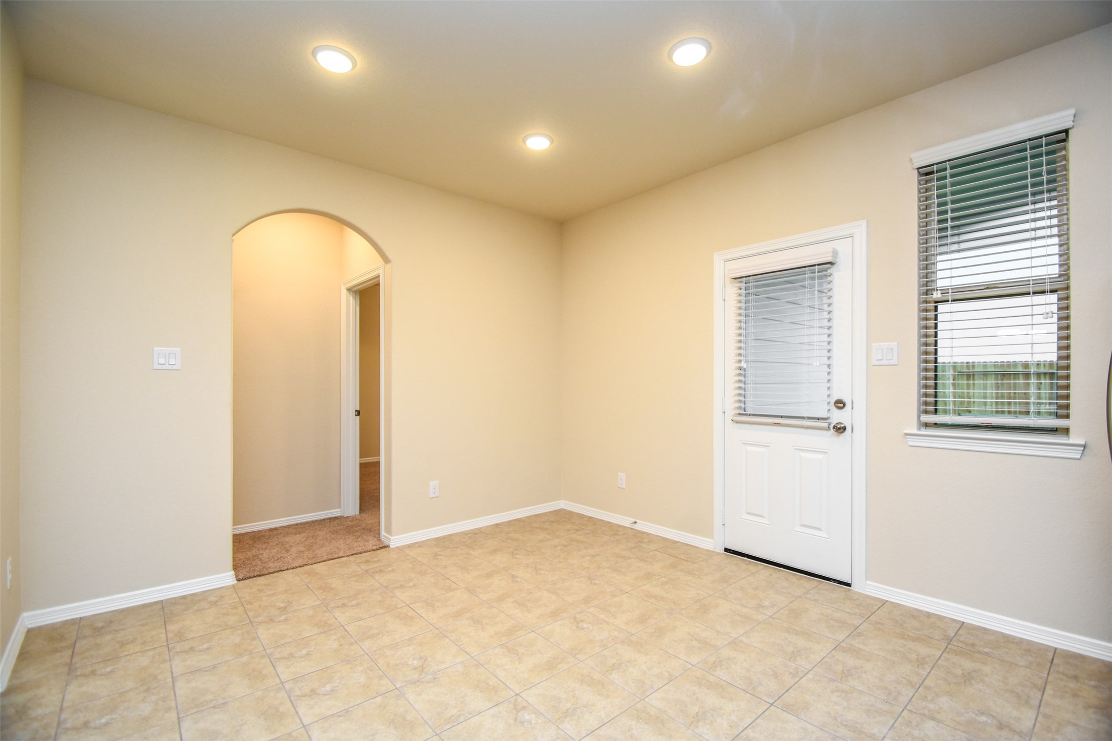 2431 Concord Terrace Property Photo 26