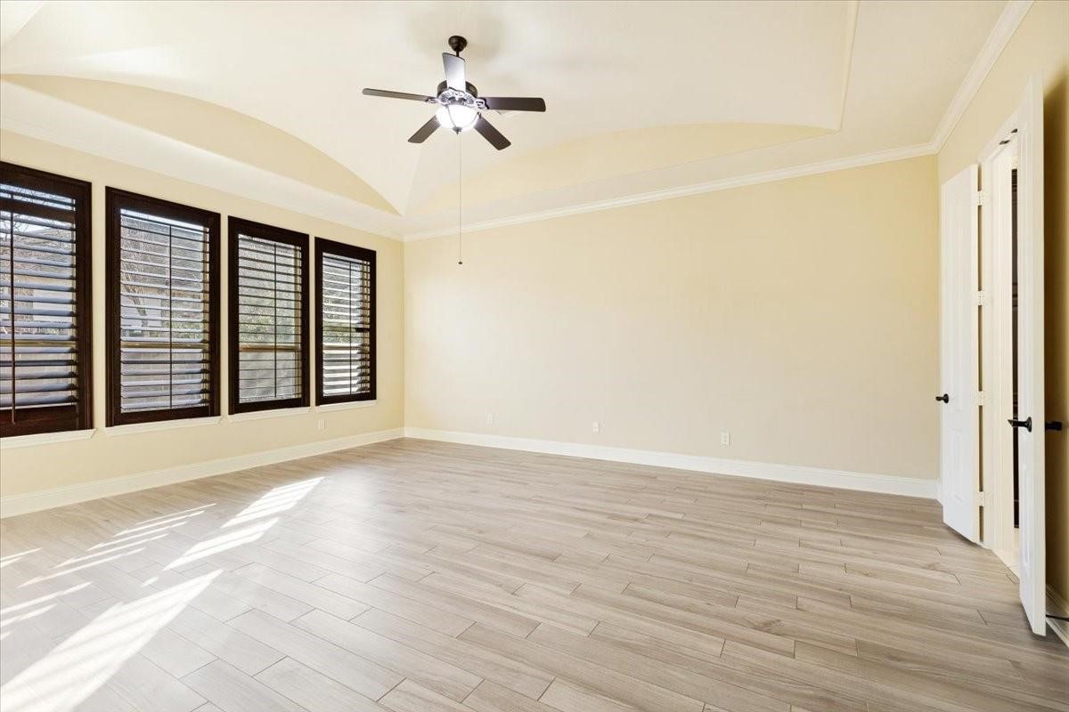 23535 Bellina Drive Property Photo 7