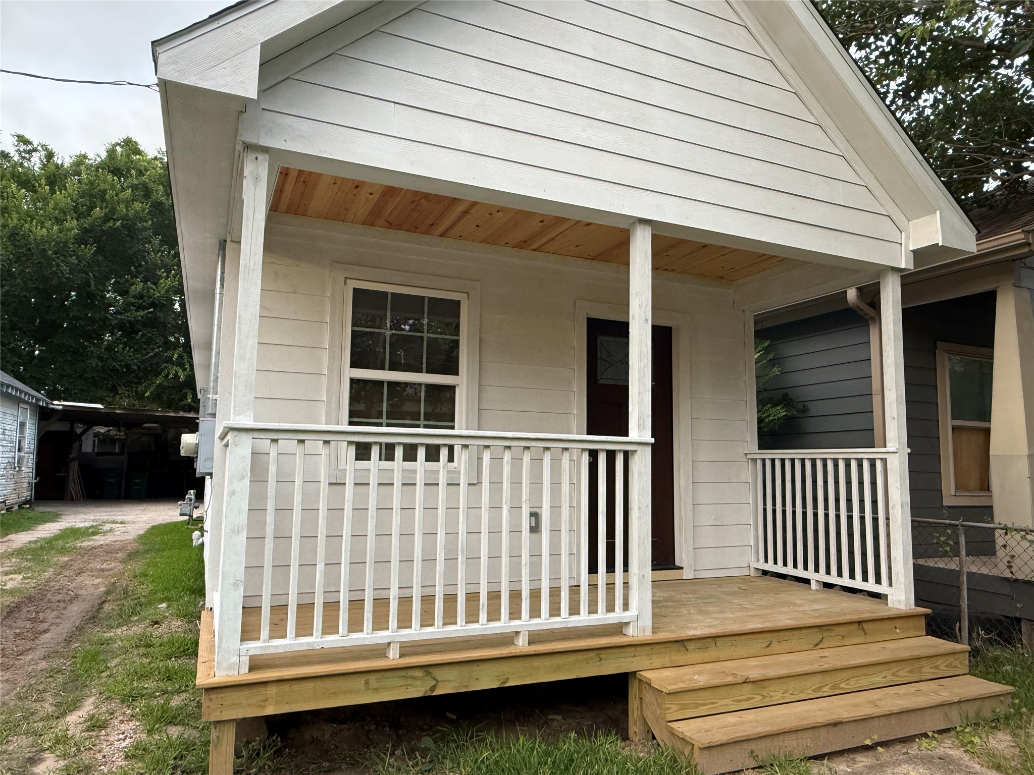 7514 Avenue H Property Photo 1