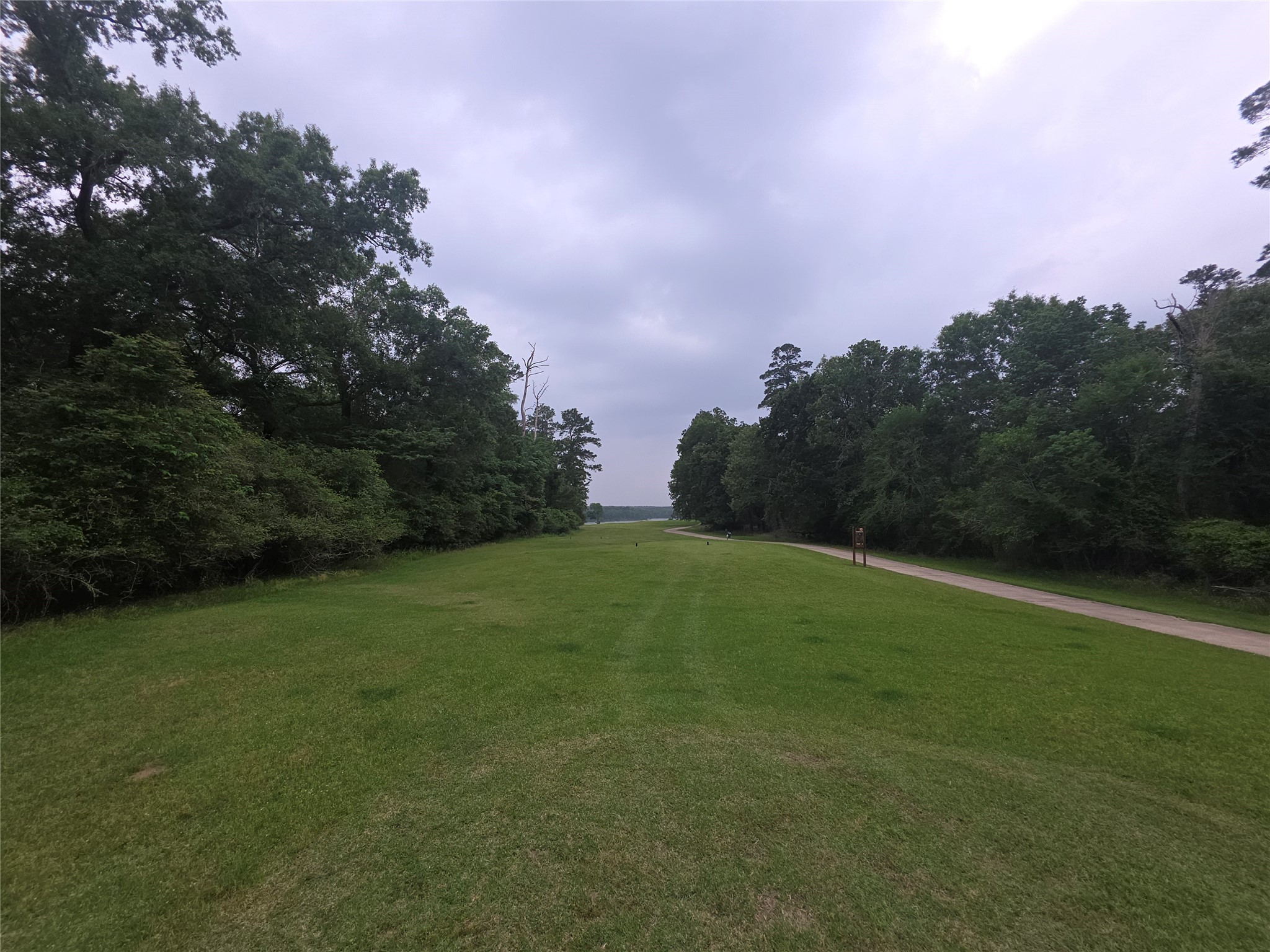 22468 Pebble Beach Way Property Photo 4