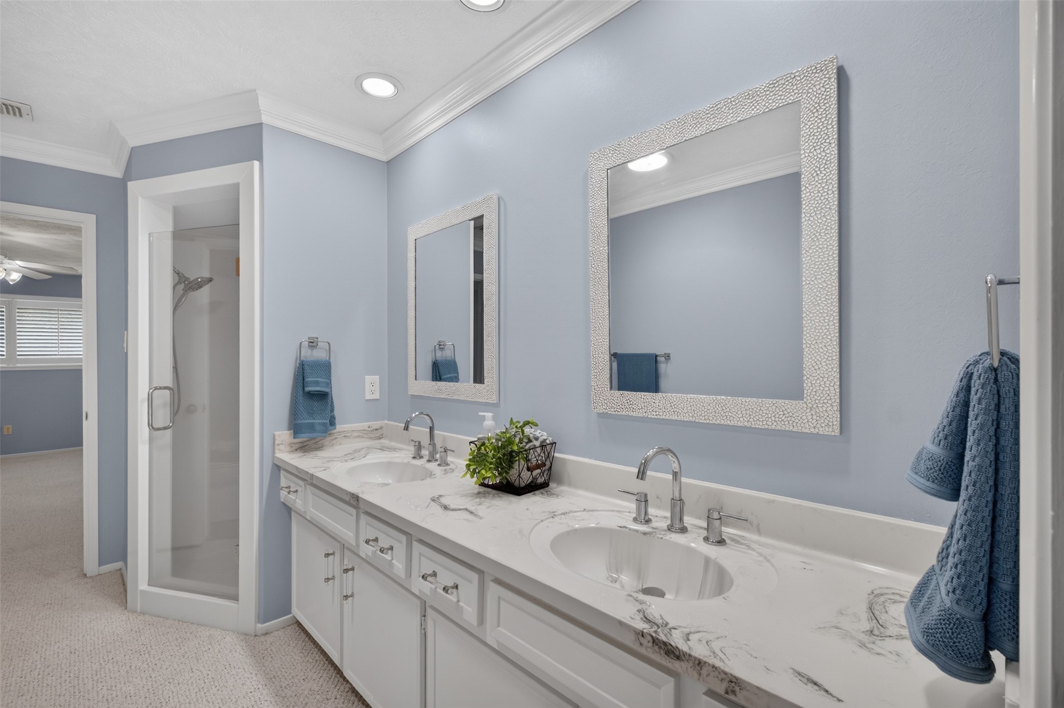11911 Brook Meadows Lane Property Photo 5