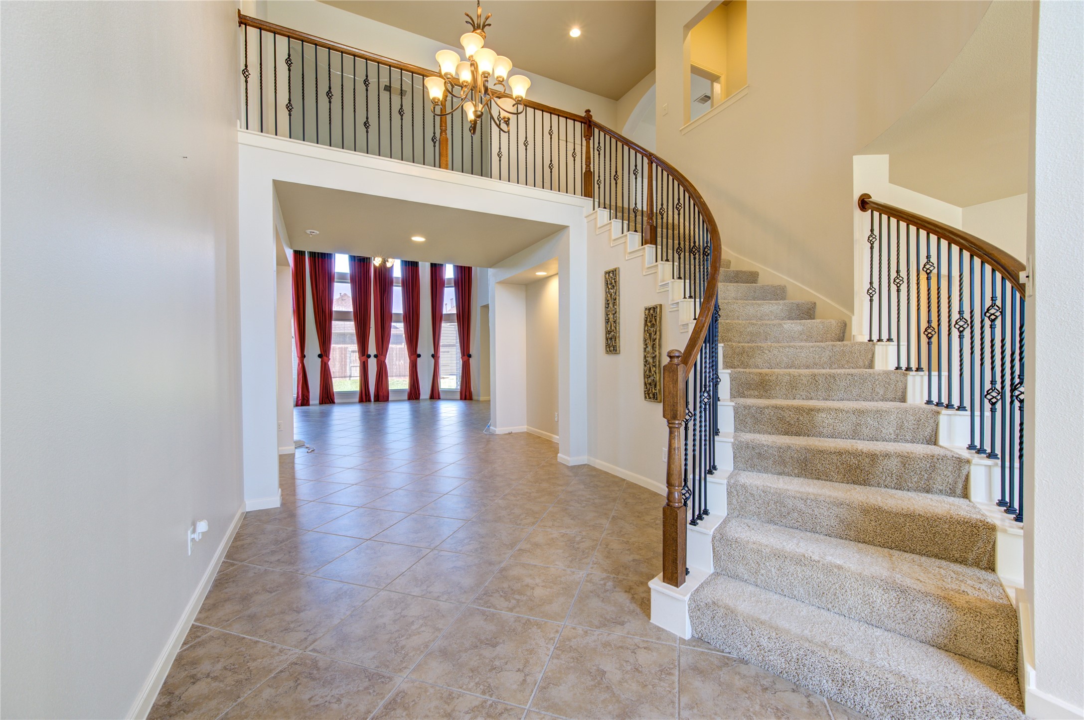 13419 Breakwater Path Loop Loop Property Photo 6